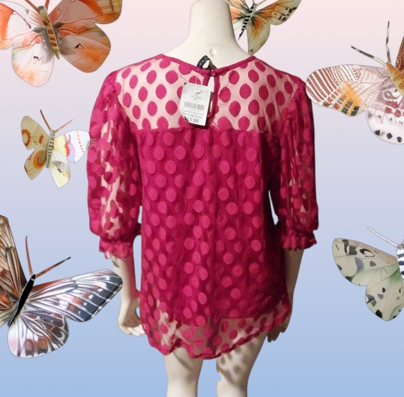 Luna Rae Blouse. Size Medium - Thumbnail 2