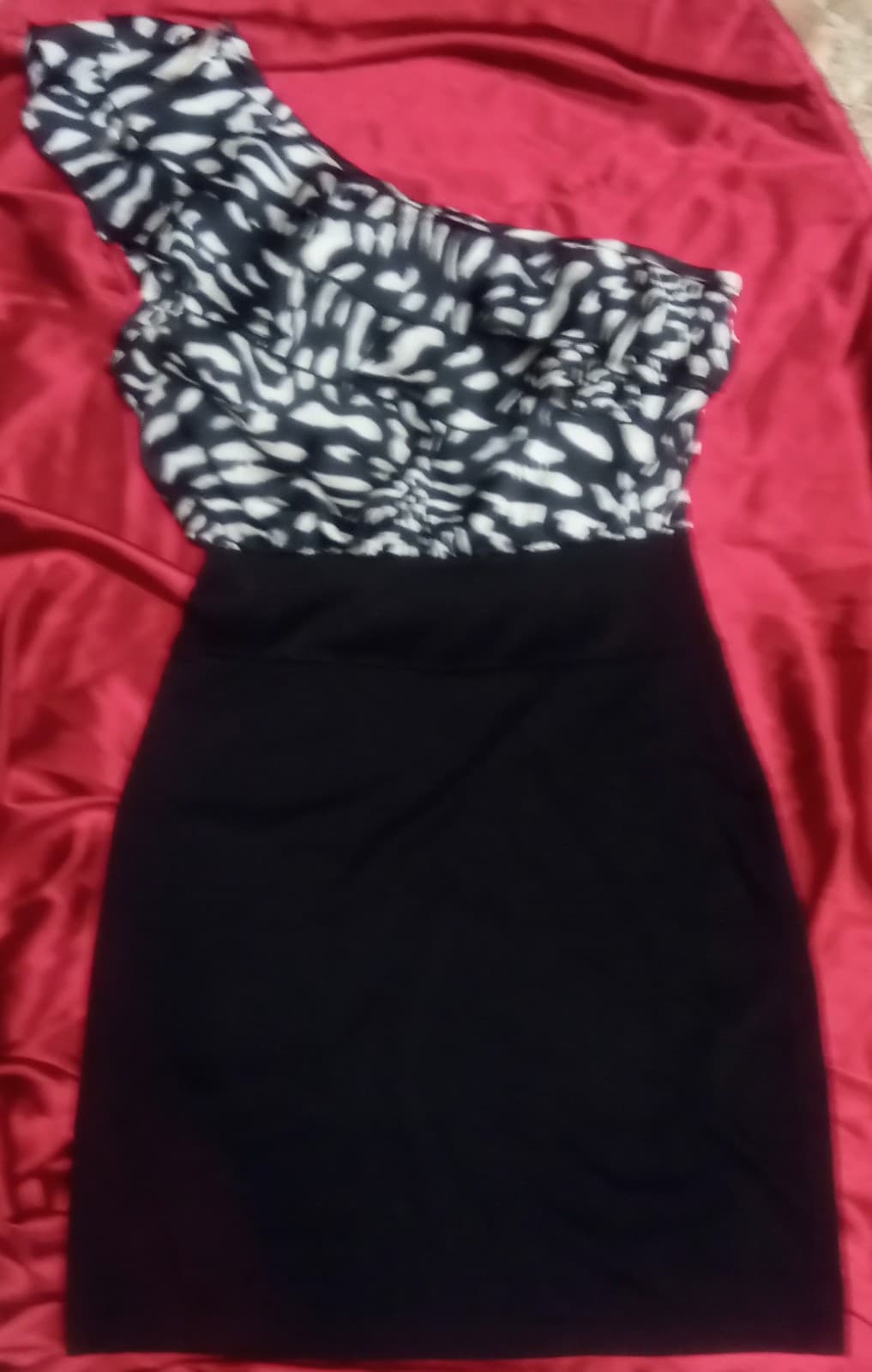 Body Central Black & White Dress - Thumbnail 2