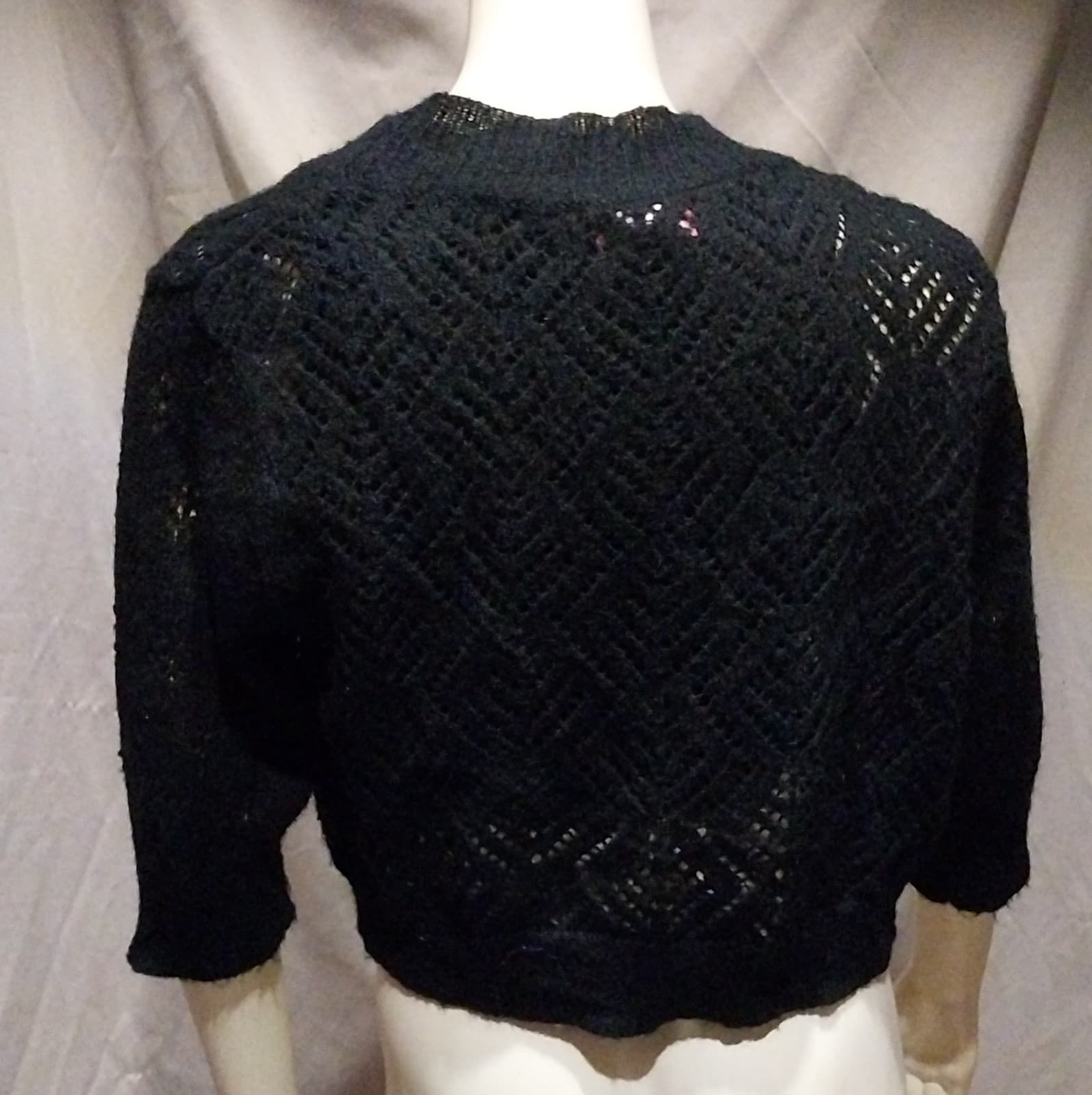 Elle Cardigan. Size Large - Thumbnail 2