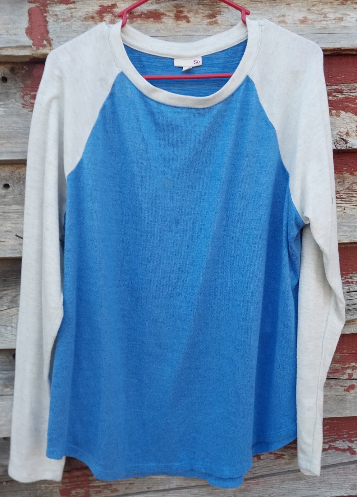 So Long Sleeve Blue & White Shirt. XXL - Image 1