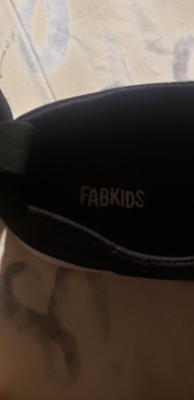 FabKids black & white shoes. Size 6 - Thumbnail 3