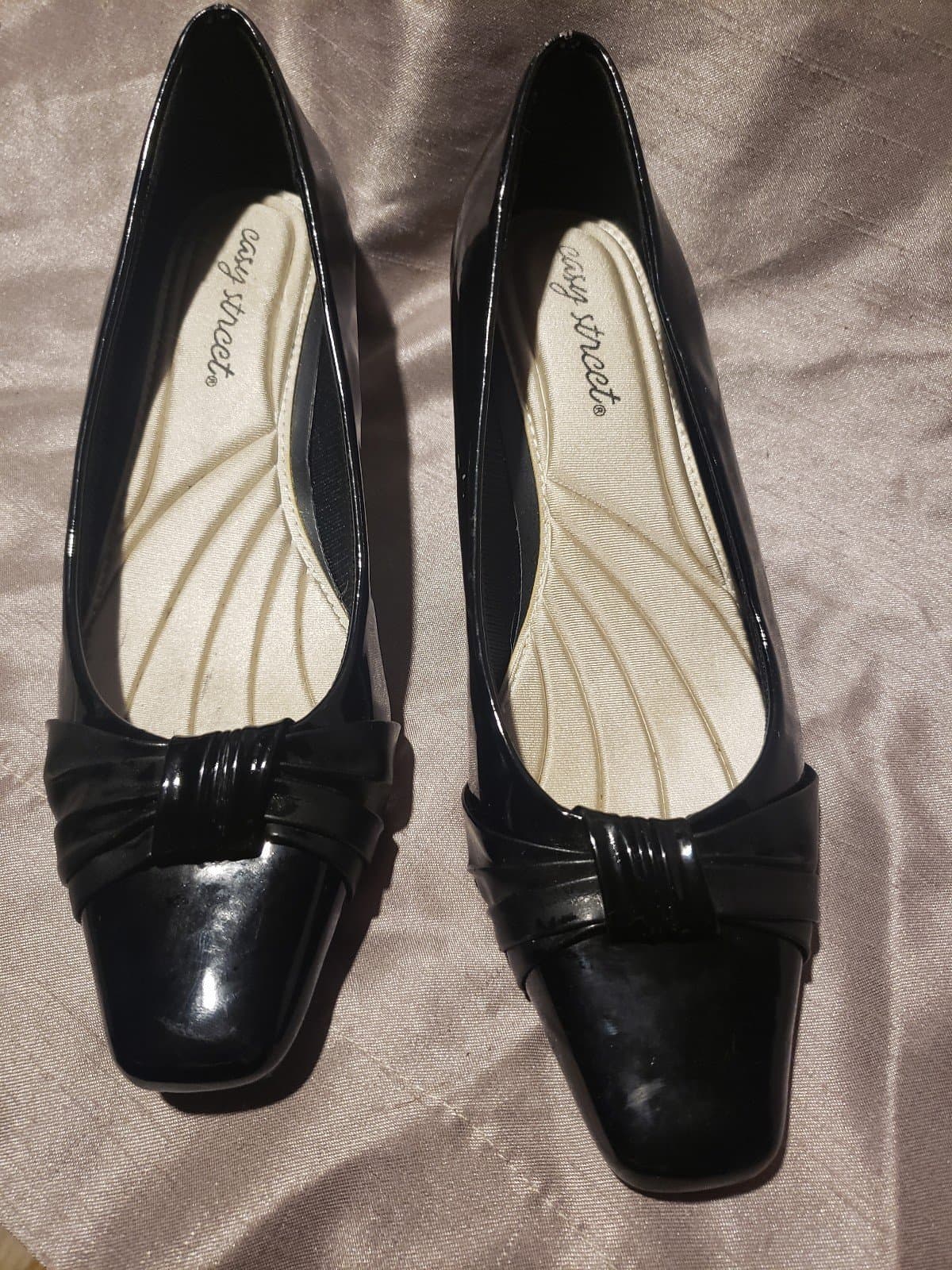 Easy Street Women's Waive Pumps Shoes - Image 1