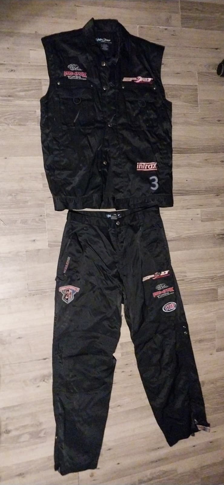 Southpole Racing Team Vest. Only vest for sale - Thumbnail 2