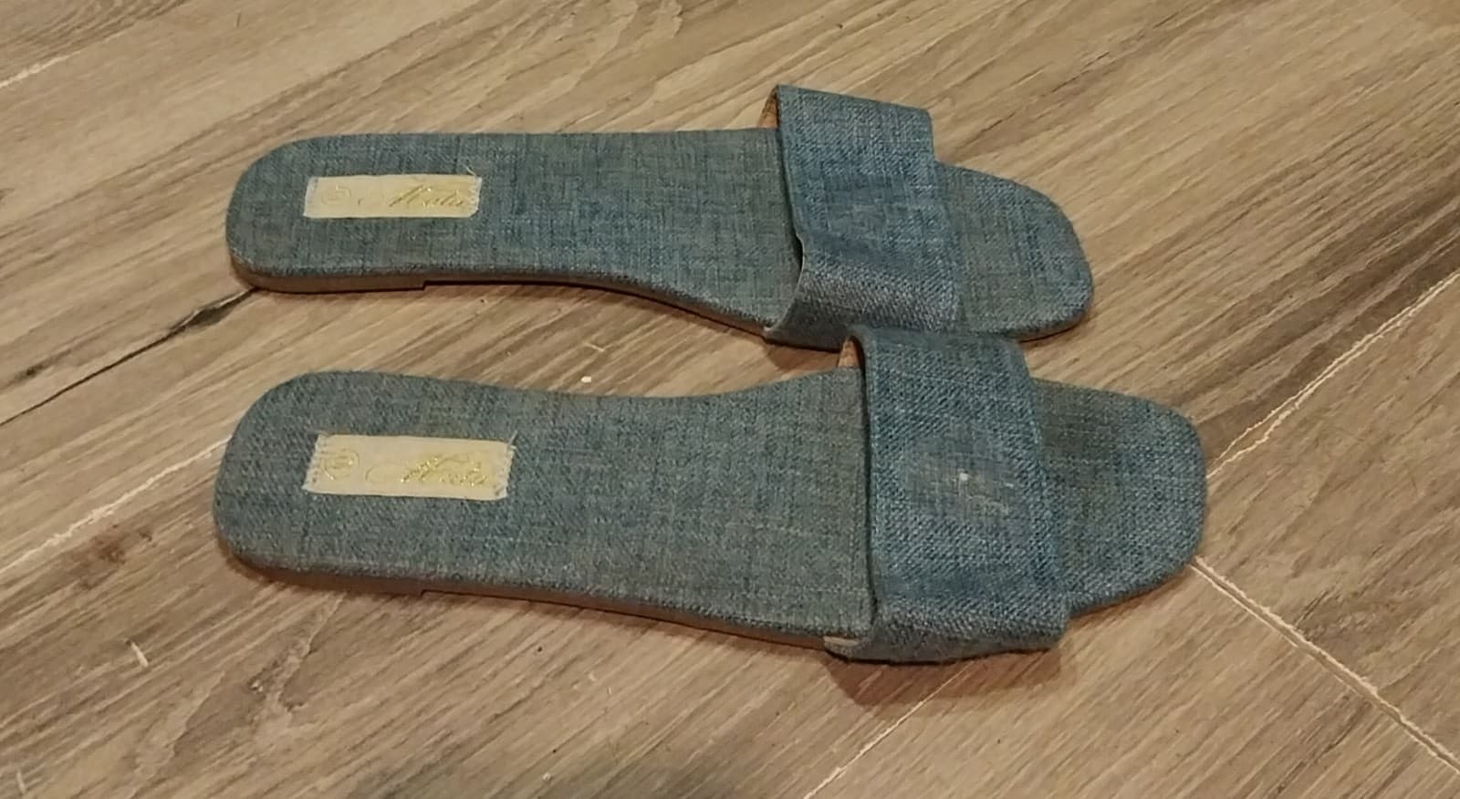 Blue Jean Sandals. Size 10 - Thumbnail 2