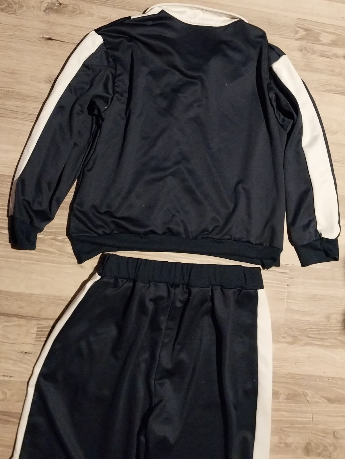 Composition 2 Piece Tracksuit. Top Is Size XL & Pants Are Size XL - Thumbnail 6