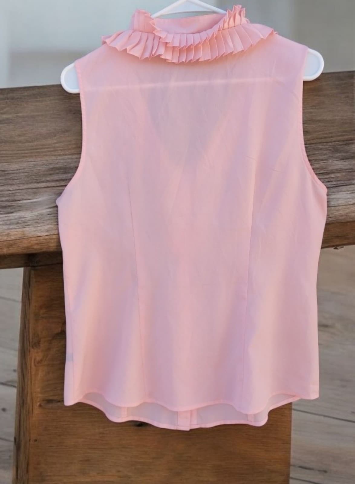 The Limited Button Up Sleeveless Blouse Womens Size Large Stretch Top Pullover - Thumbnail 2