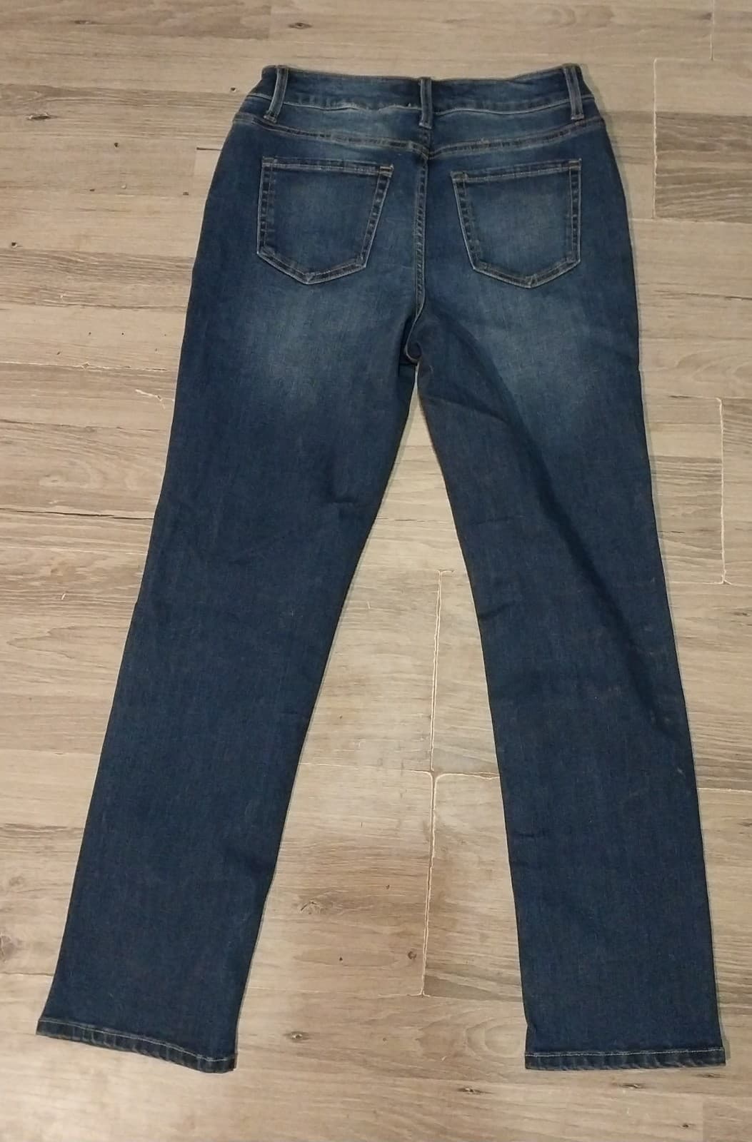 TimeandTru Women’s Jeans. Size 6 - Thumbnail 2