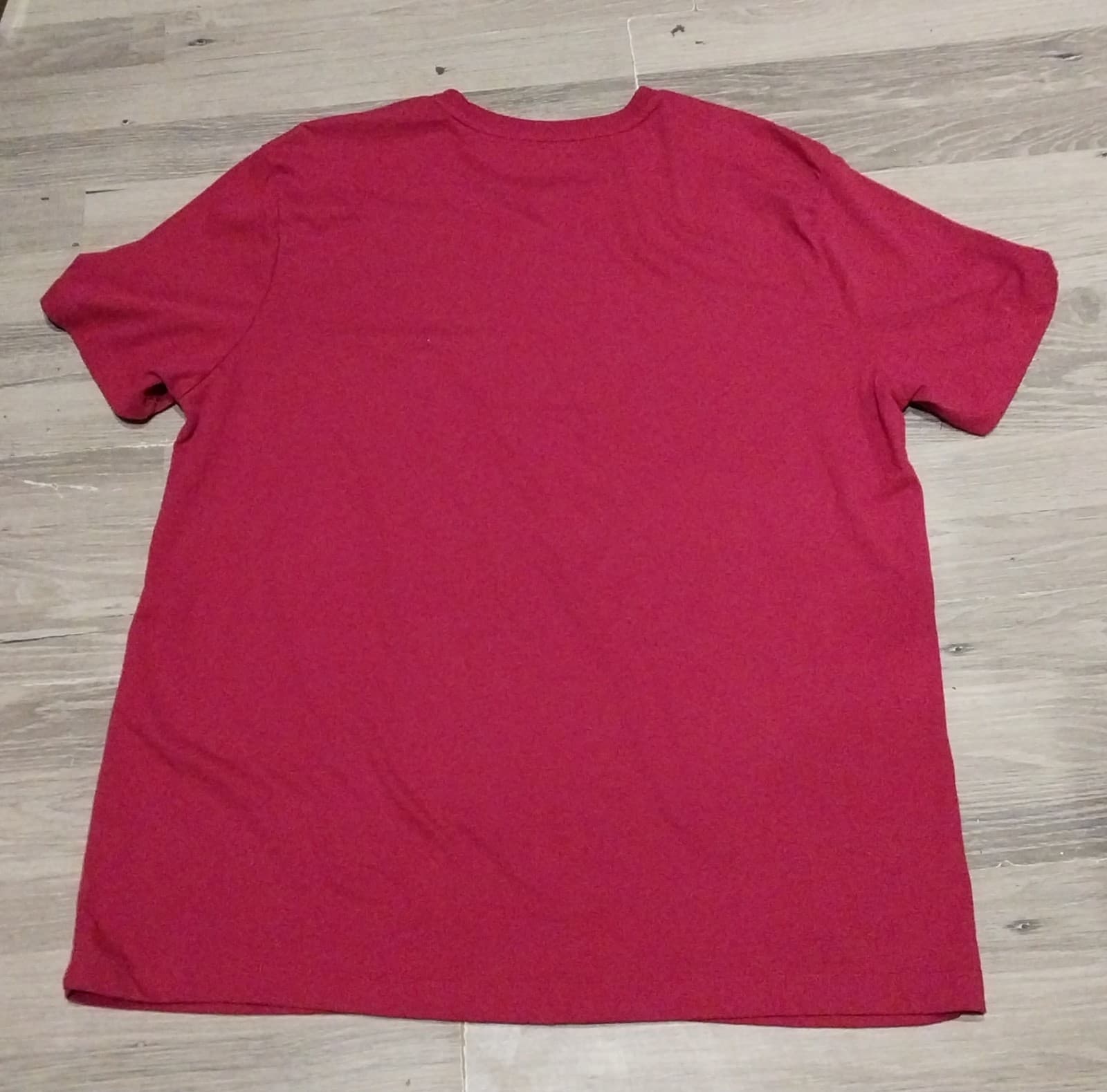 St John's Bay Red T-Shirt. Size XL - Thumbnail 2