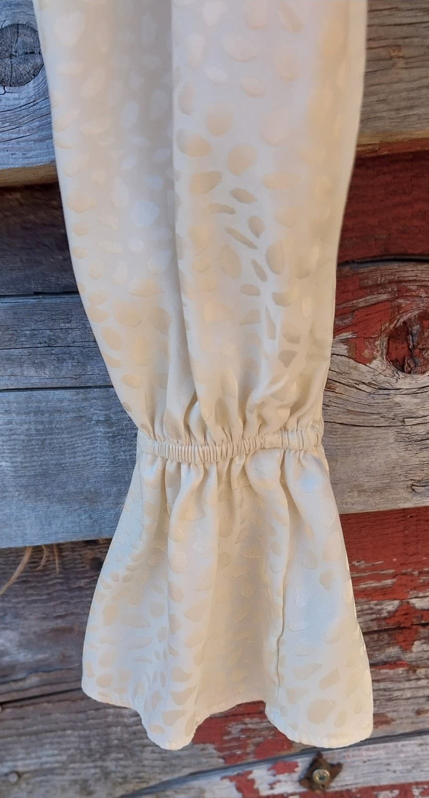 Harper 421 Women's V Beck Blouse. Size 1X - Thumbnail 5