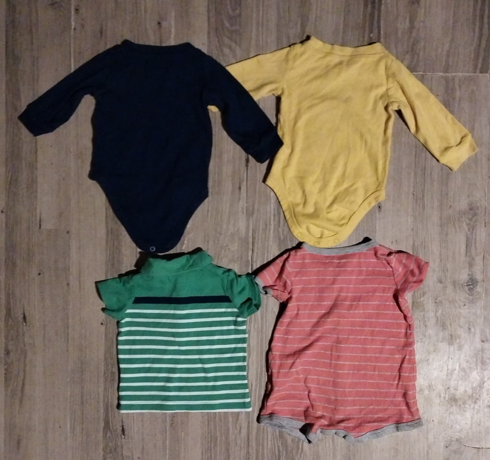 Carter's. 2 Long Sleeve Onesies. 1 Sleeve Onesie & 1 Shirt - Thumbnail 2