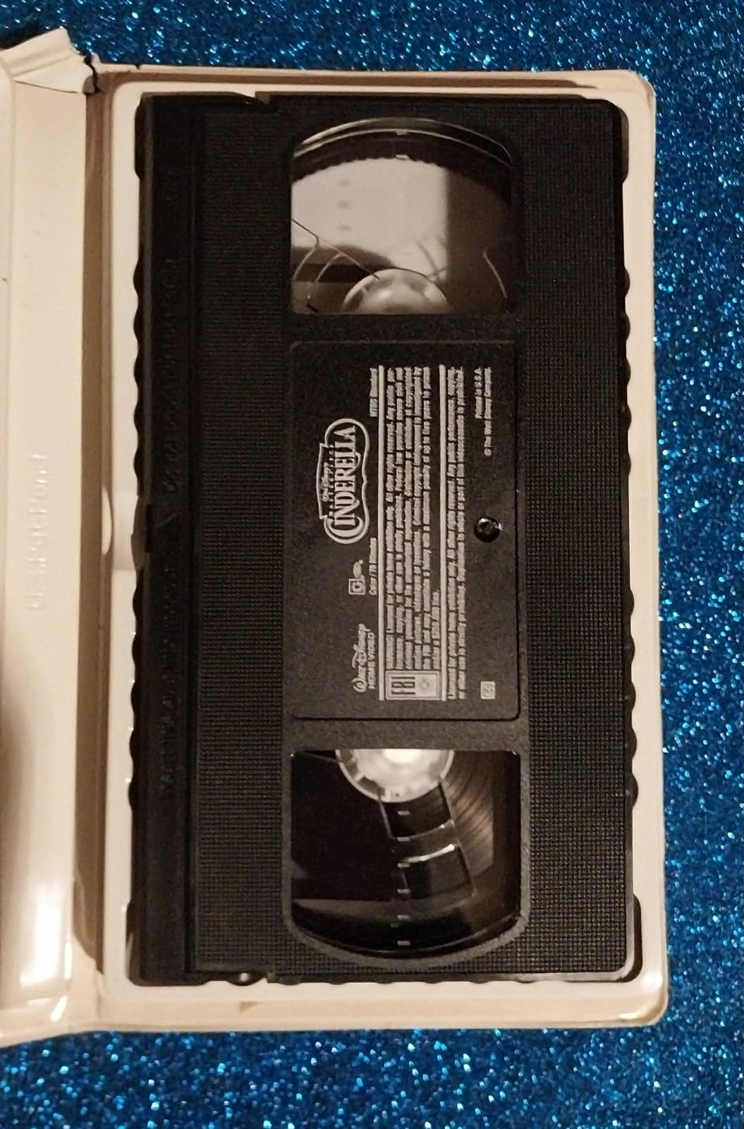 Walt Disney’s Cinderella VHS 1995 Masterpiece Collection - Thumbnail 3