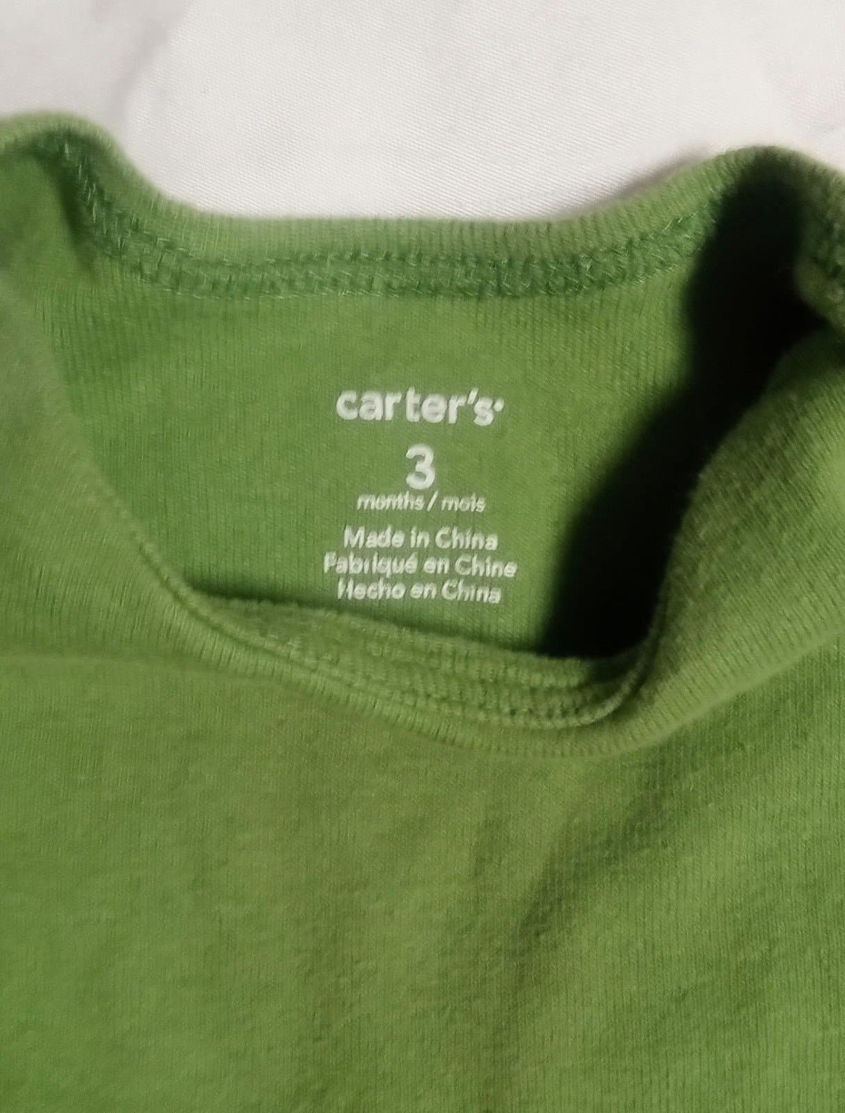 Carter's Green Onesie. 3 Months - Thumbnail 2