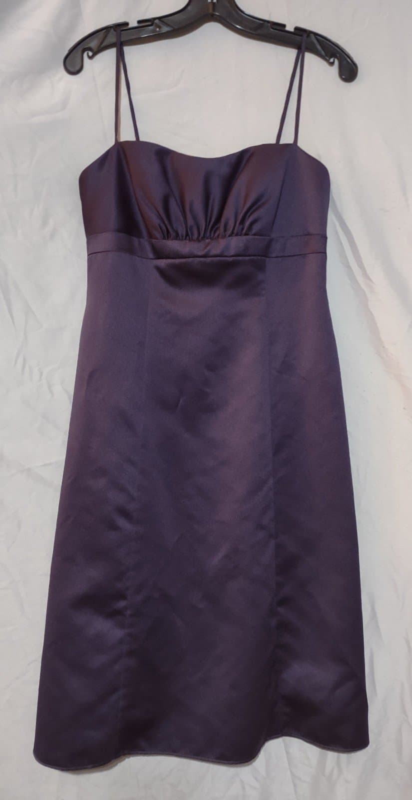 David's Bridal. Plum Colored Dress size 8 - Thumbnail 2