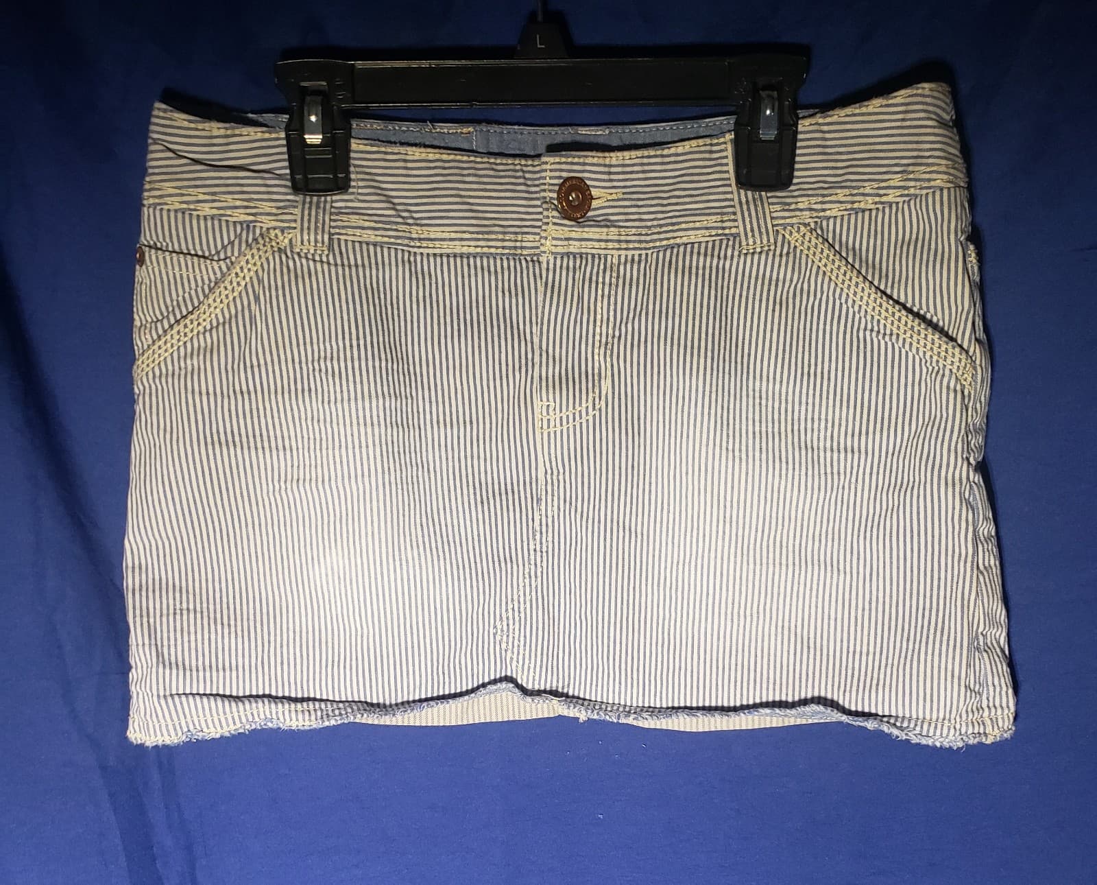 American Eagle Blue Ticking Striped Mini Cargo Skirt Women Size 4 - Image 1