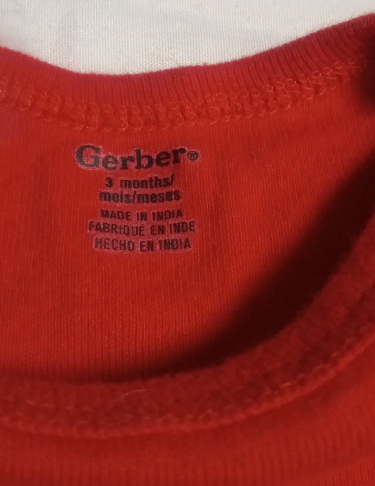 Red Gerber boy or girl onesie. 3 Months - Thumbnail 2