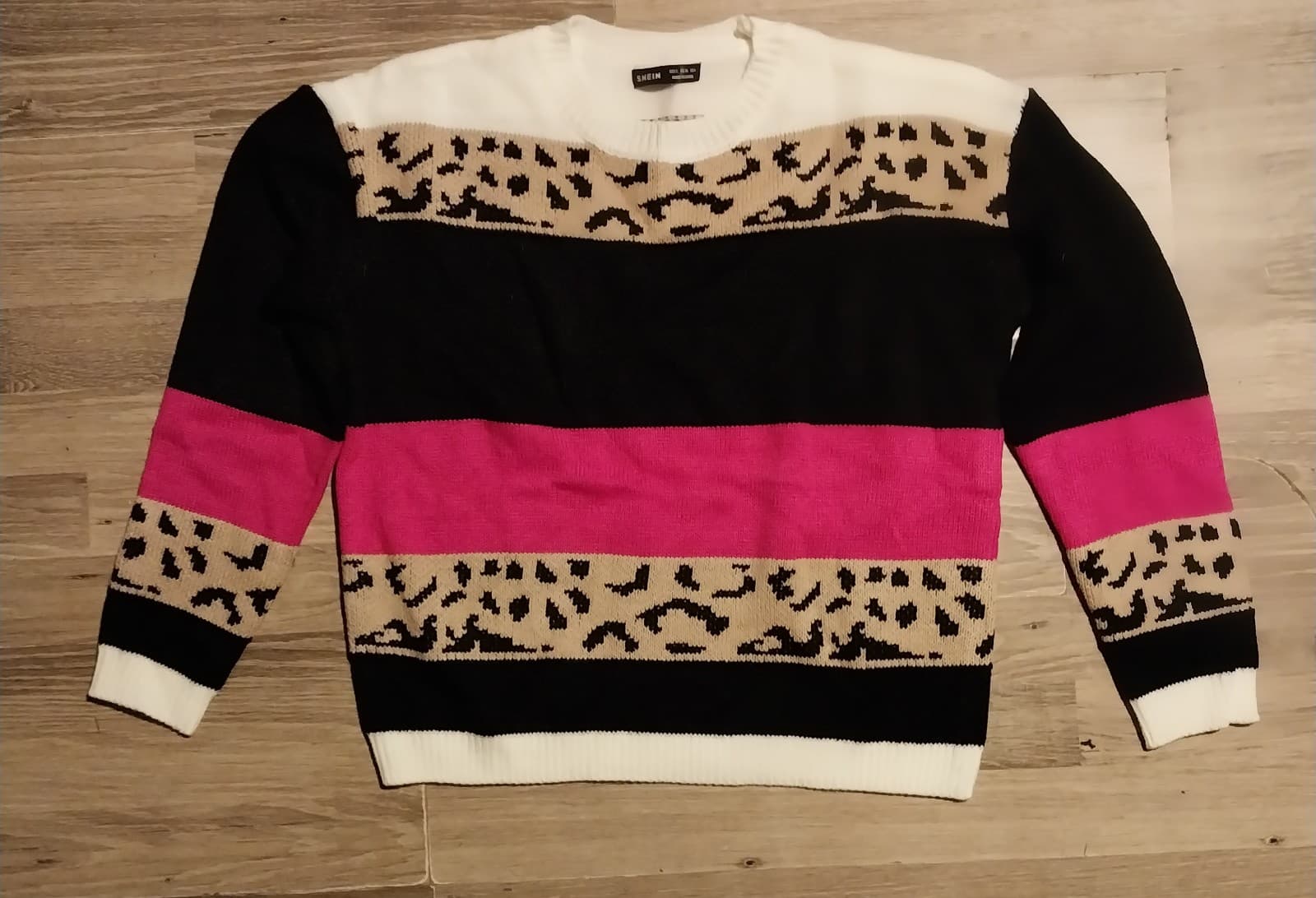 Shein Leopard Pattern Colorblock Drop Shoulder Sweater Knit. Size Small - Thumbnail 2