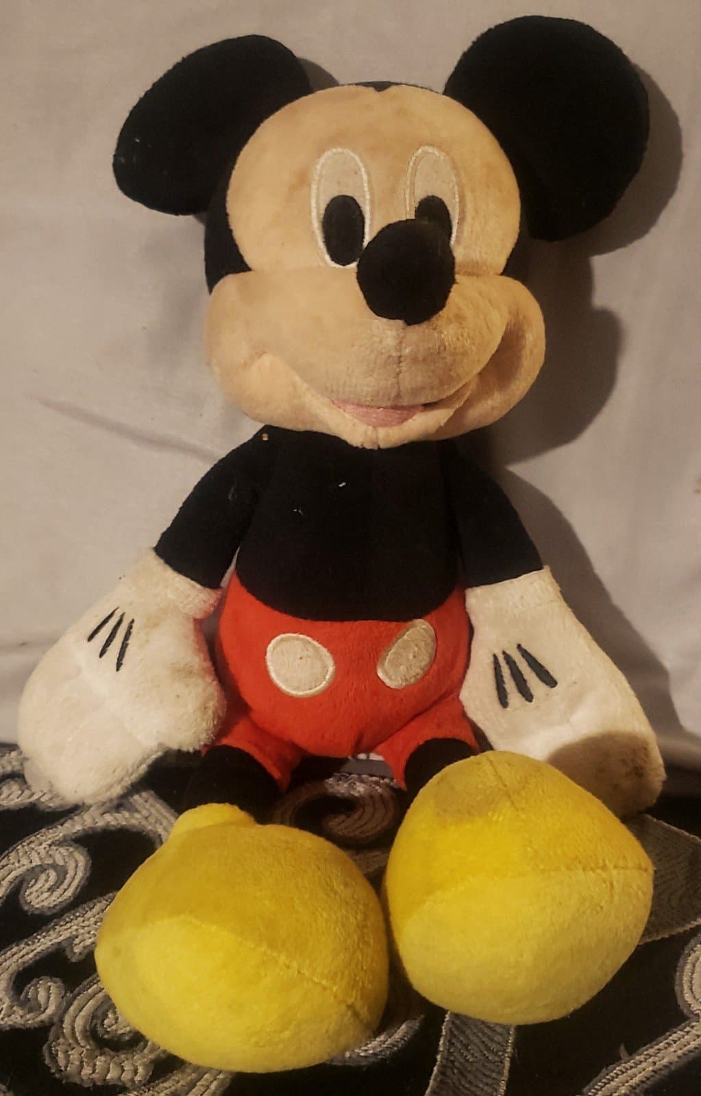Mickey Mouse Plush 12" Disney Singing Talking Sings Hot Diggity Dog Song - Image 1