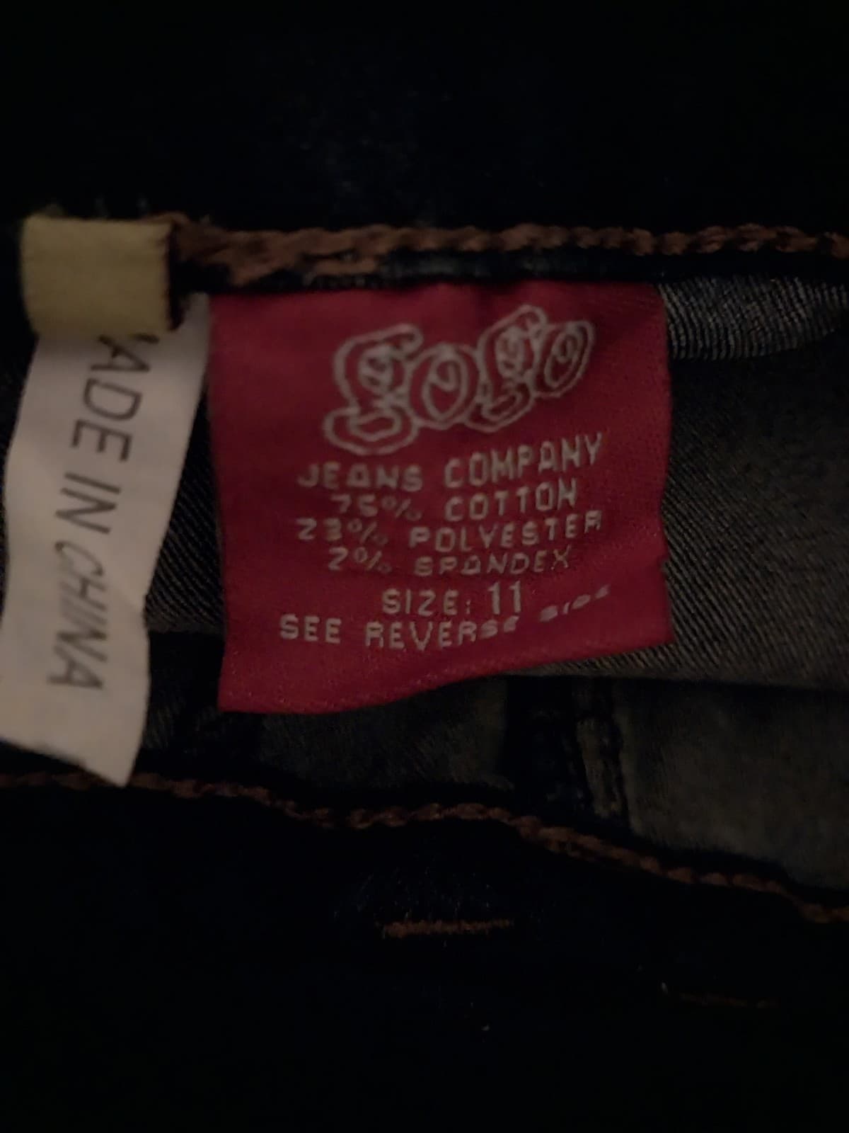 Gogo Jeans, size 11. Super stretch, three button, and zip closure - Thumbnail 5