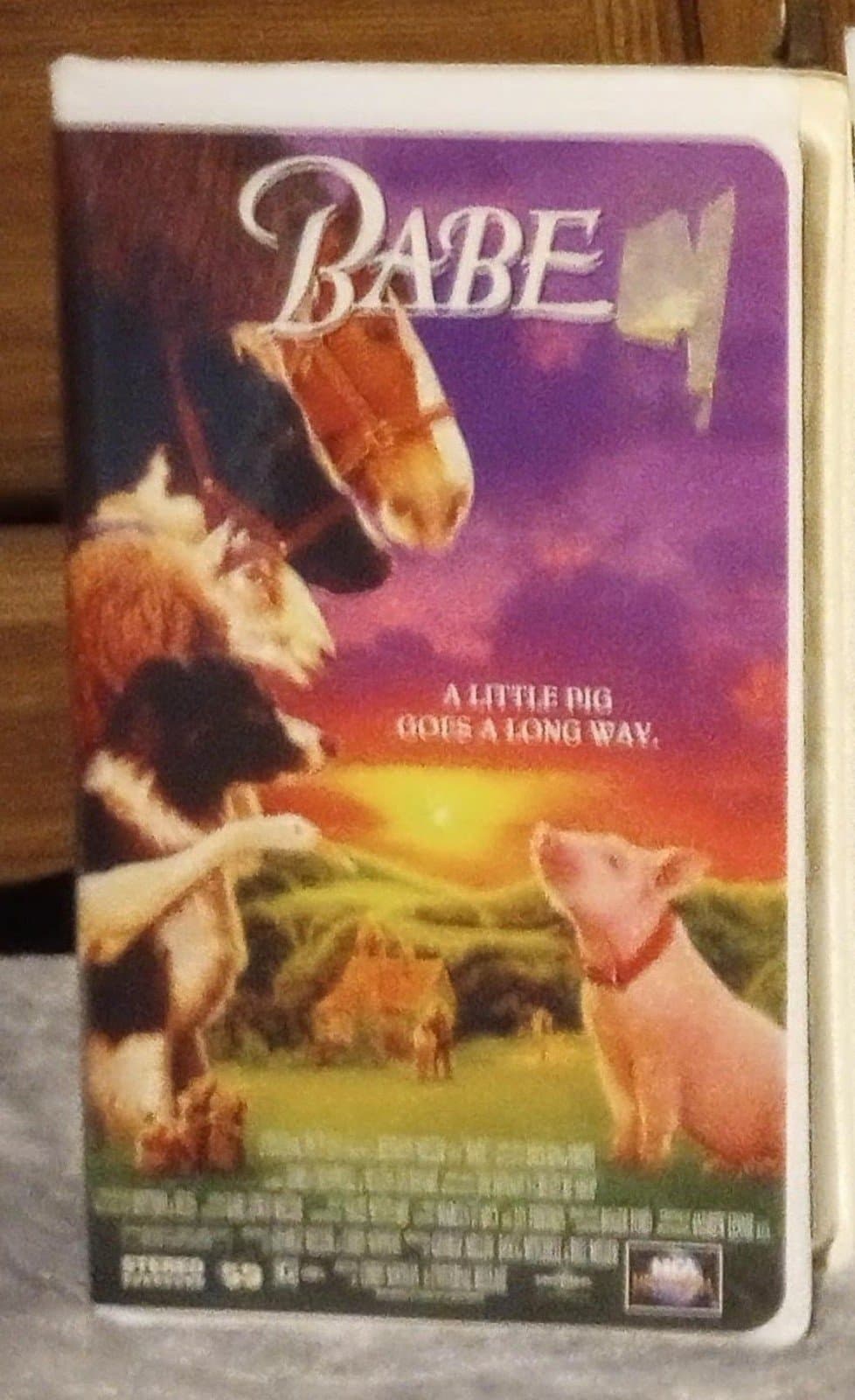 Babe VHS Movie A Little Pig Goes A Long Way Universal Pictures 1996 Clamshell - Image 1