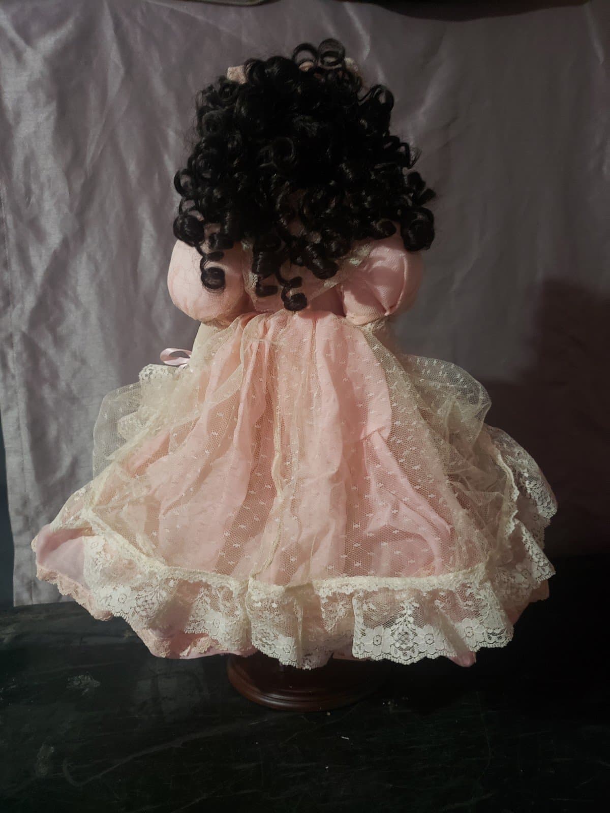 Lady Anne "Bridgette" Porcelain Doll - Thumbnail 5