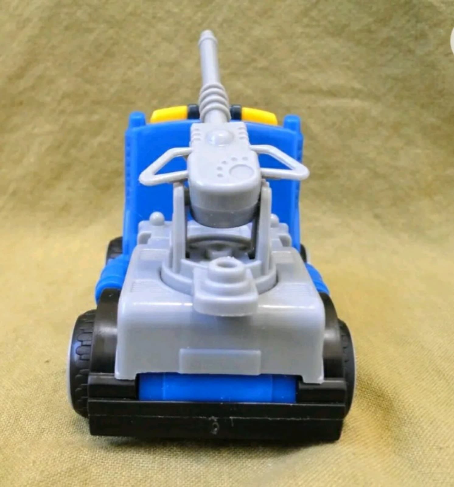 Kid Connection Friction Powered Blue Utility Truck - Thumbnail 3