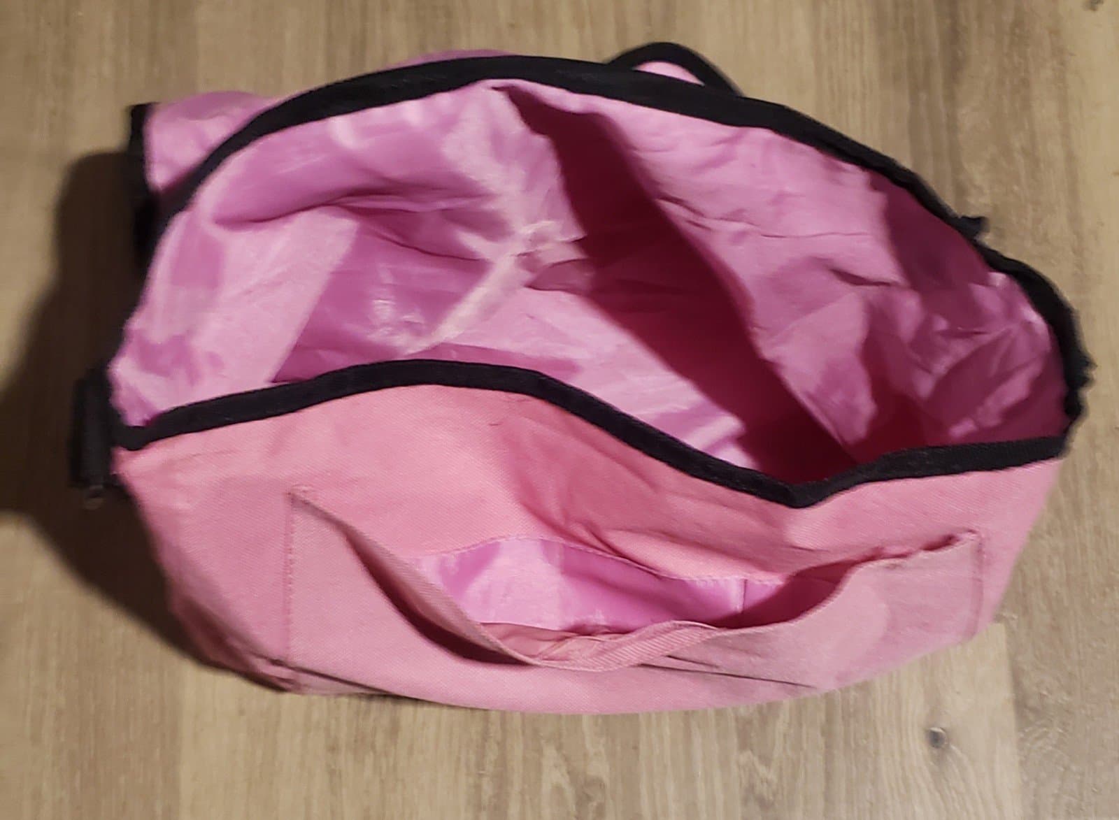 Pink Skulls Laptop Carry Bag - Thumbnail 3