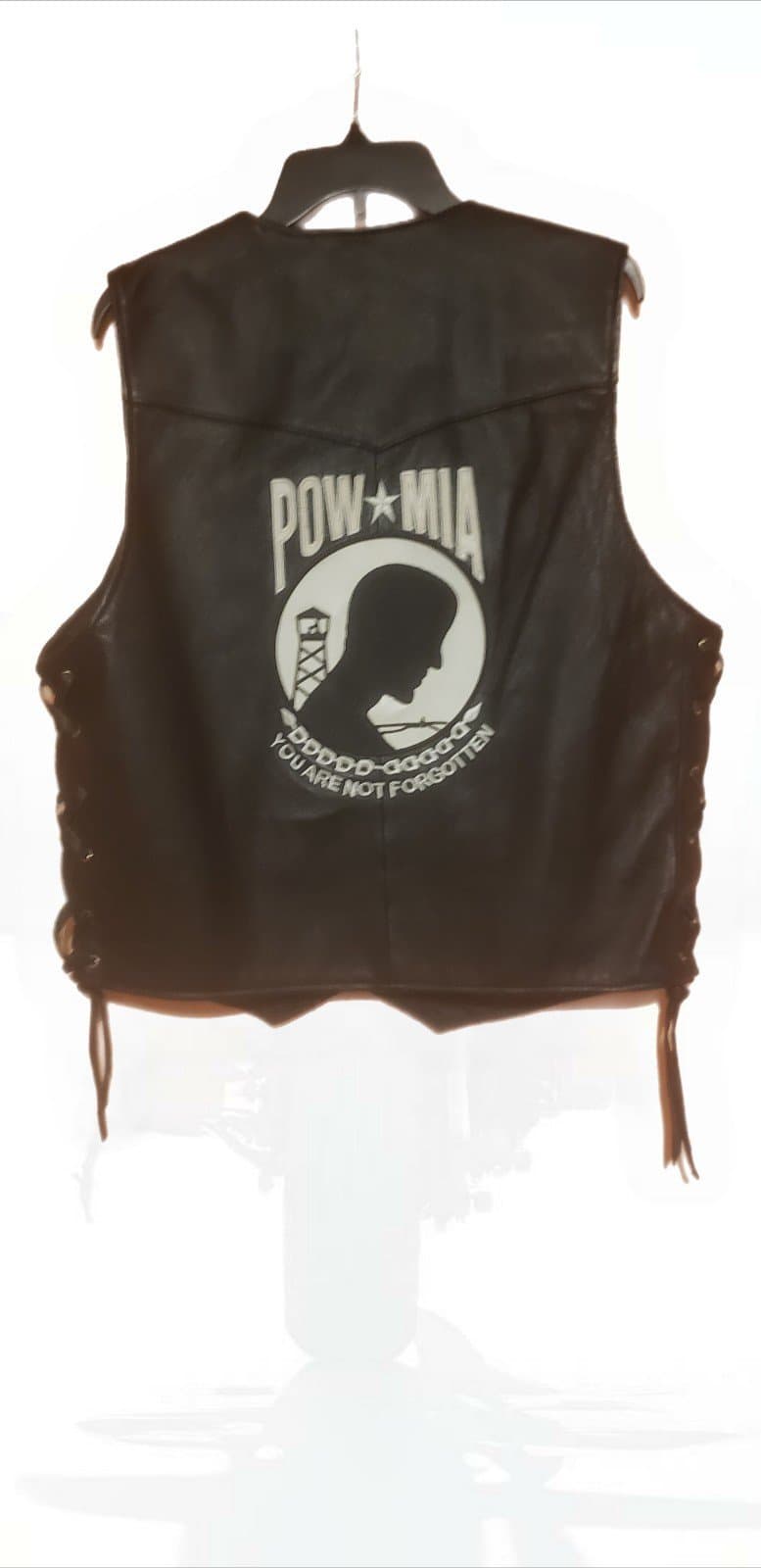 Leather Gallery. Large. Black Leather Biker Vest. - Thumbnail 3