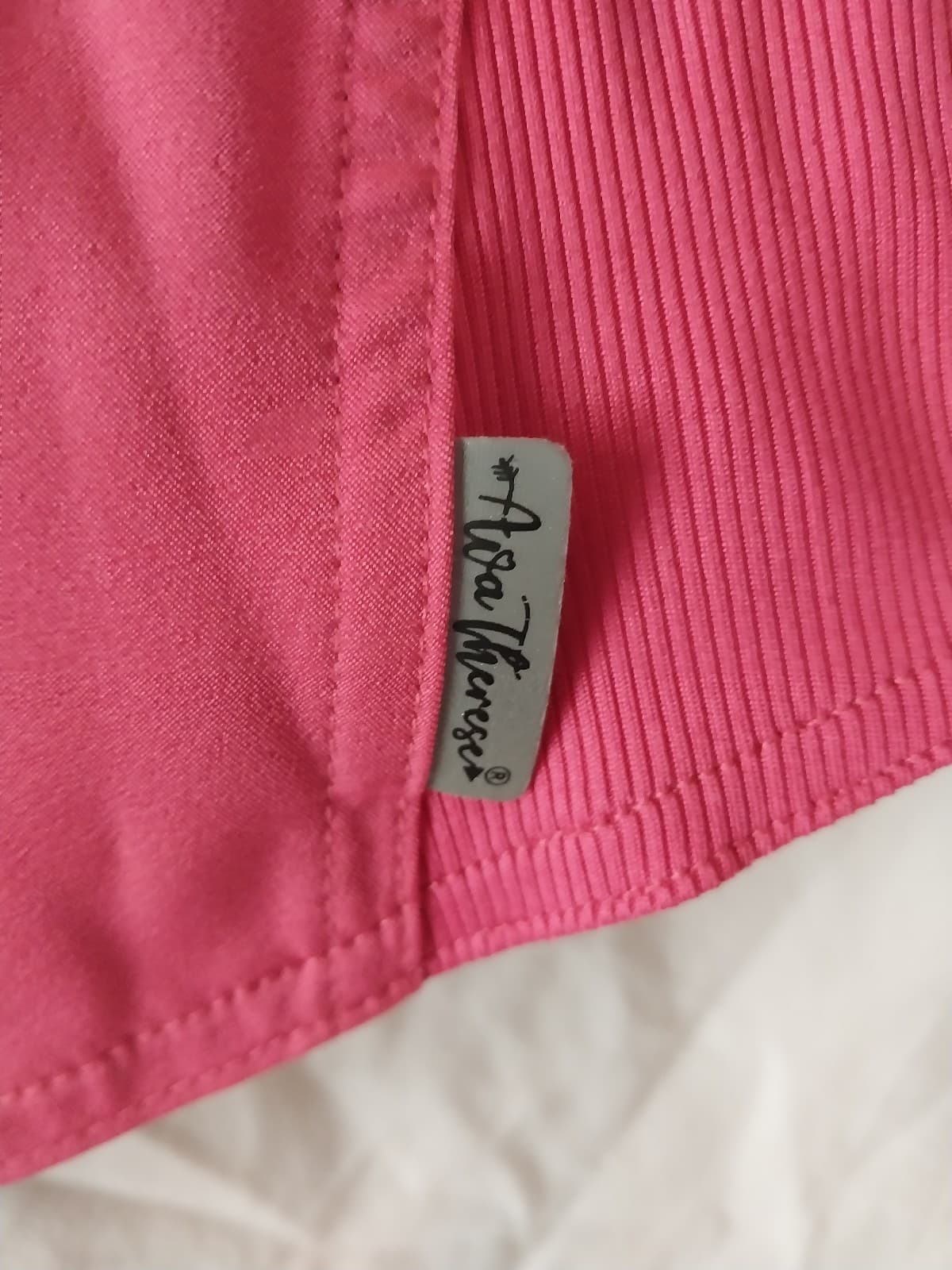 Ava Therese 2 Piece Set. Top is 1123. Size XS. Pants are 3017P. Size XSP - Thumbnail 4