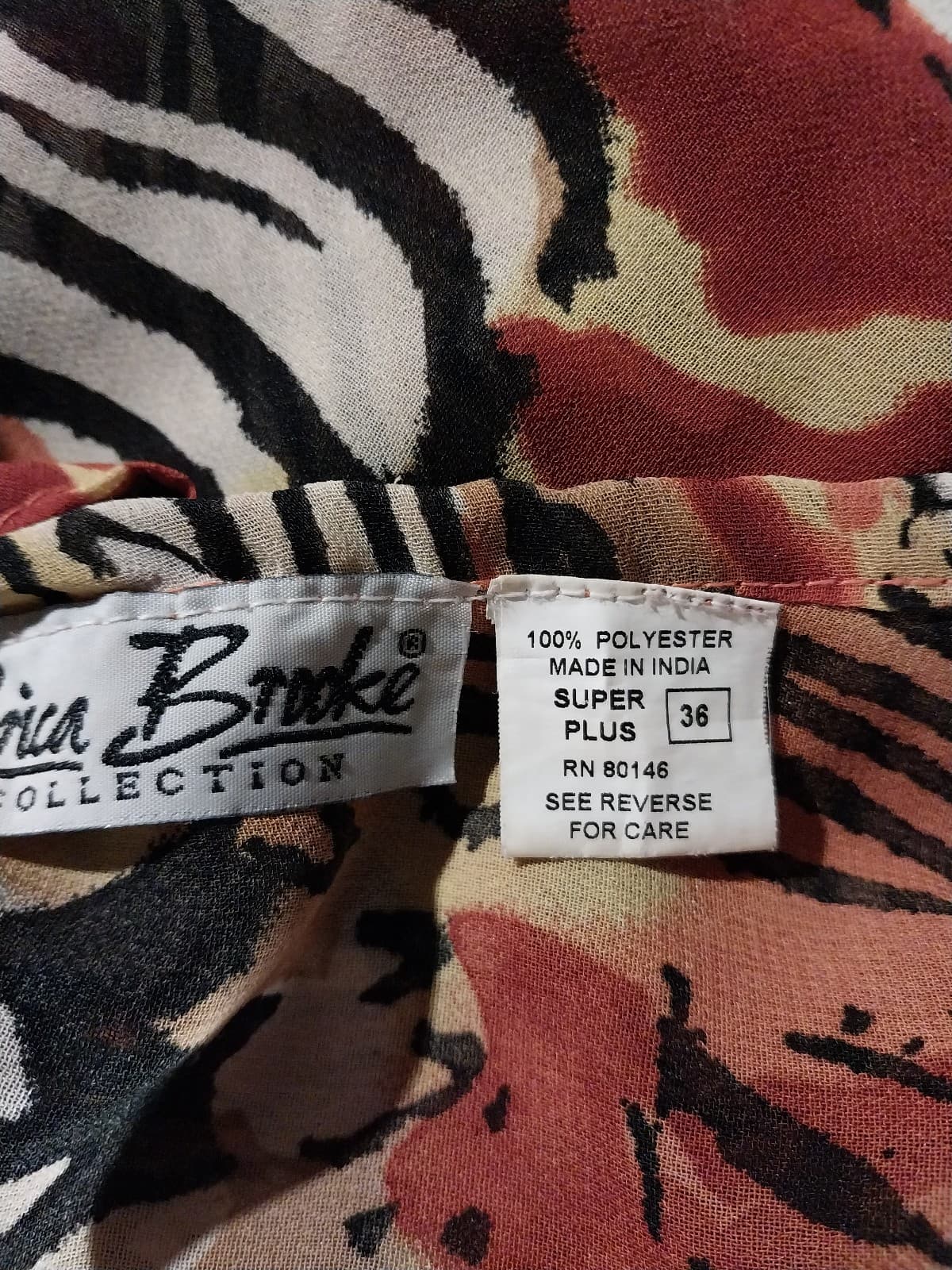 Erica Brooke Collection. Size 36, Super Plus - Thumbnail 5