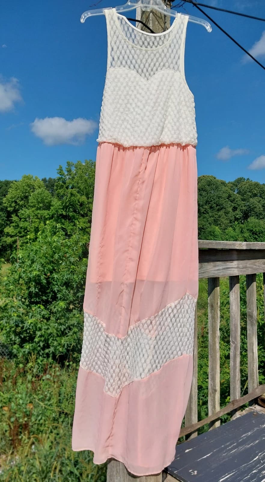 No Boundaries. Sleeveless Peach Color Dress With White Lace. Size Large(11-13) - Image 1