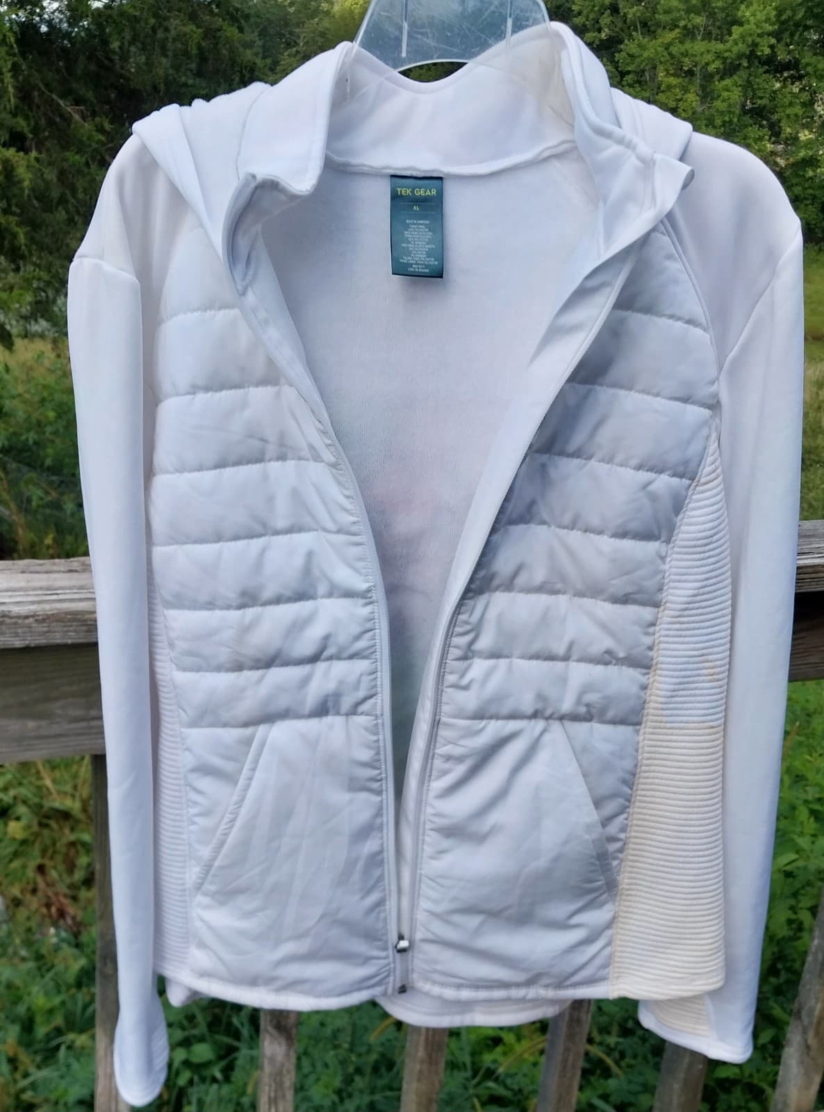 Tek Gear, White Hoodie With Colorful Lion On The Back. - Thumbnail 3