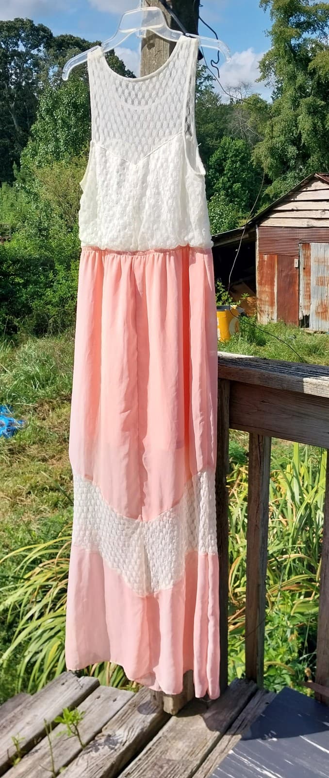 No Boundaries. Sleeveless Peach Color Dress With White Lace. Size Large(11-13) - Thumbnail 4