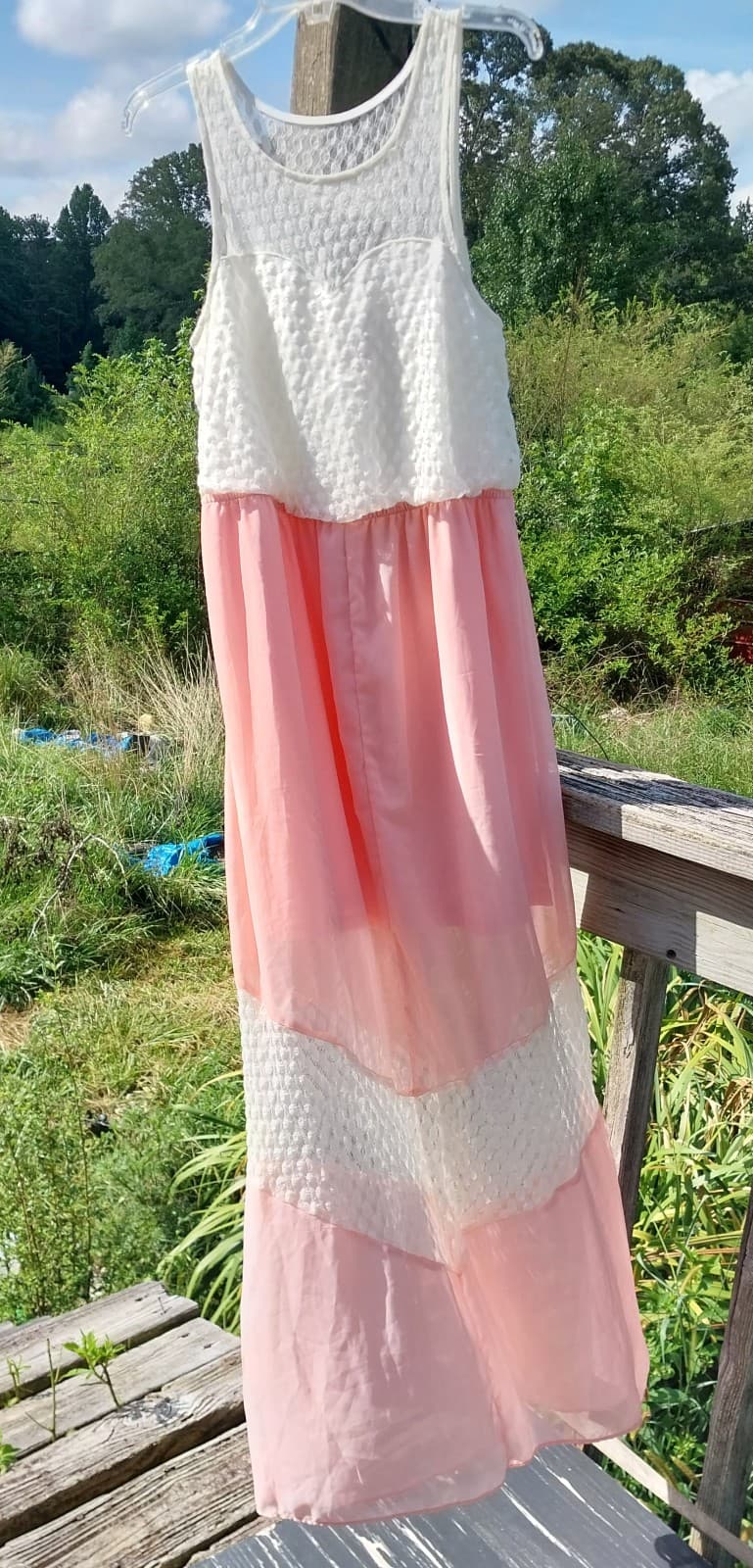 No Boundaries. Sleeveless Peach Color Dress With White Lace. Size Large(11-13) - Thumbnail 3