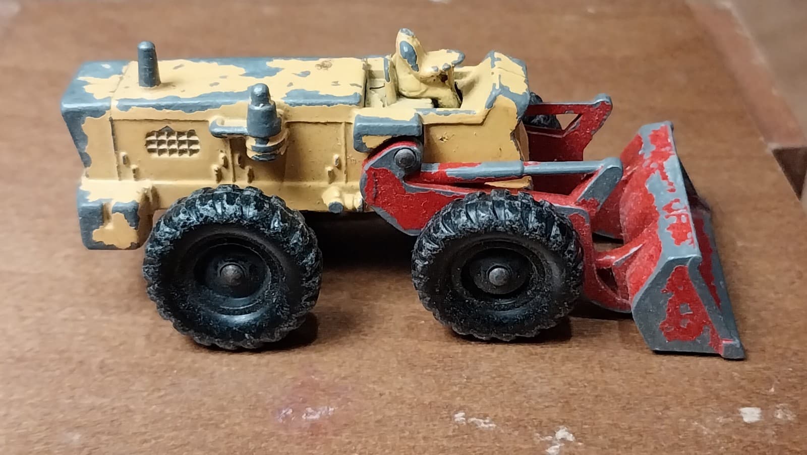 Vintage Lesney Matchbox Aveling-Barford Tractor Shovel No.43 - Thumbnail 3