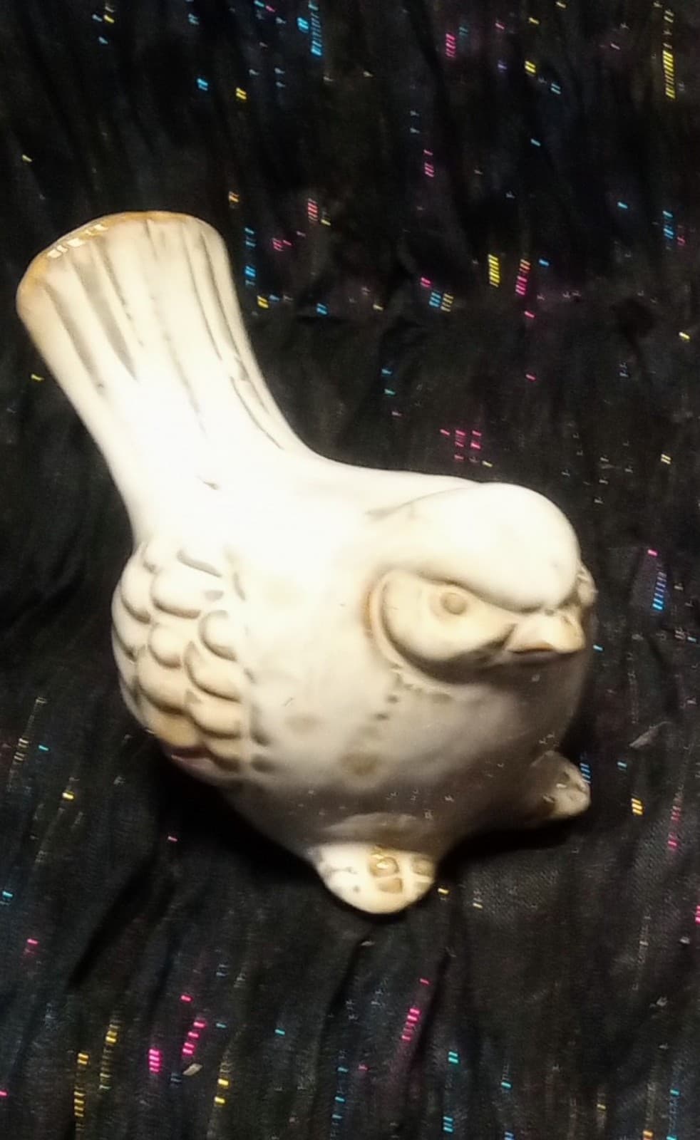 Vintage White And Gold 6" Pitcher & Matching Bird Figurine 4" - Thumbnail 6