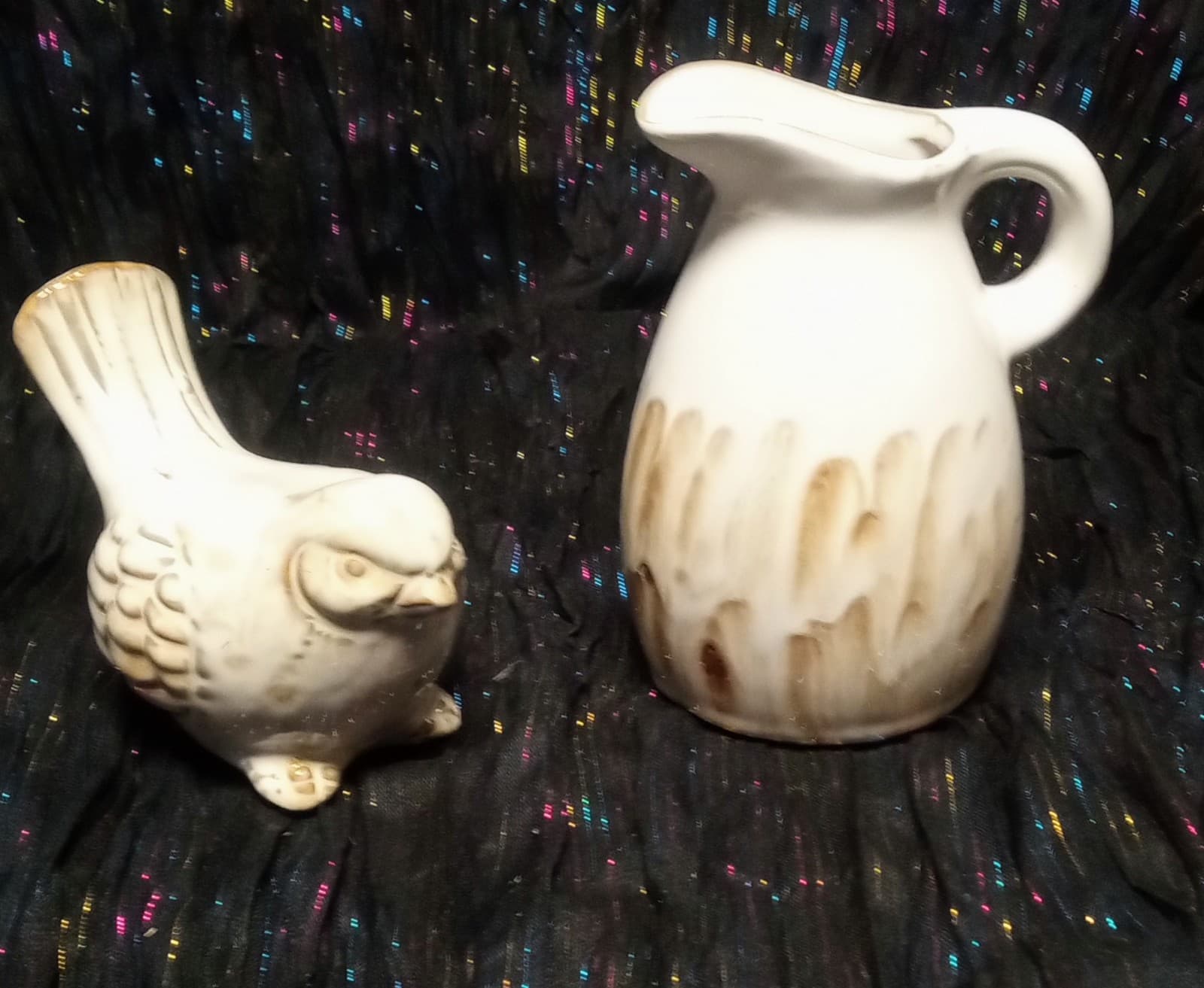 Vintage White And Gold 6" Pitcher & Matching Bird Figurine 4" - Thumbnail 3