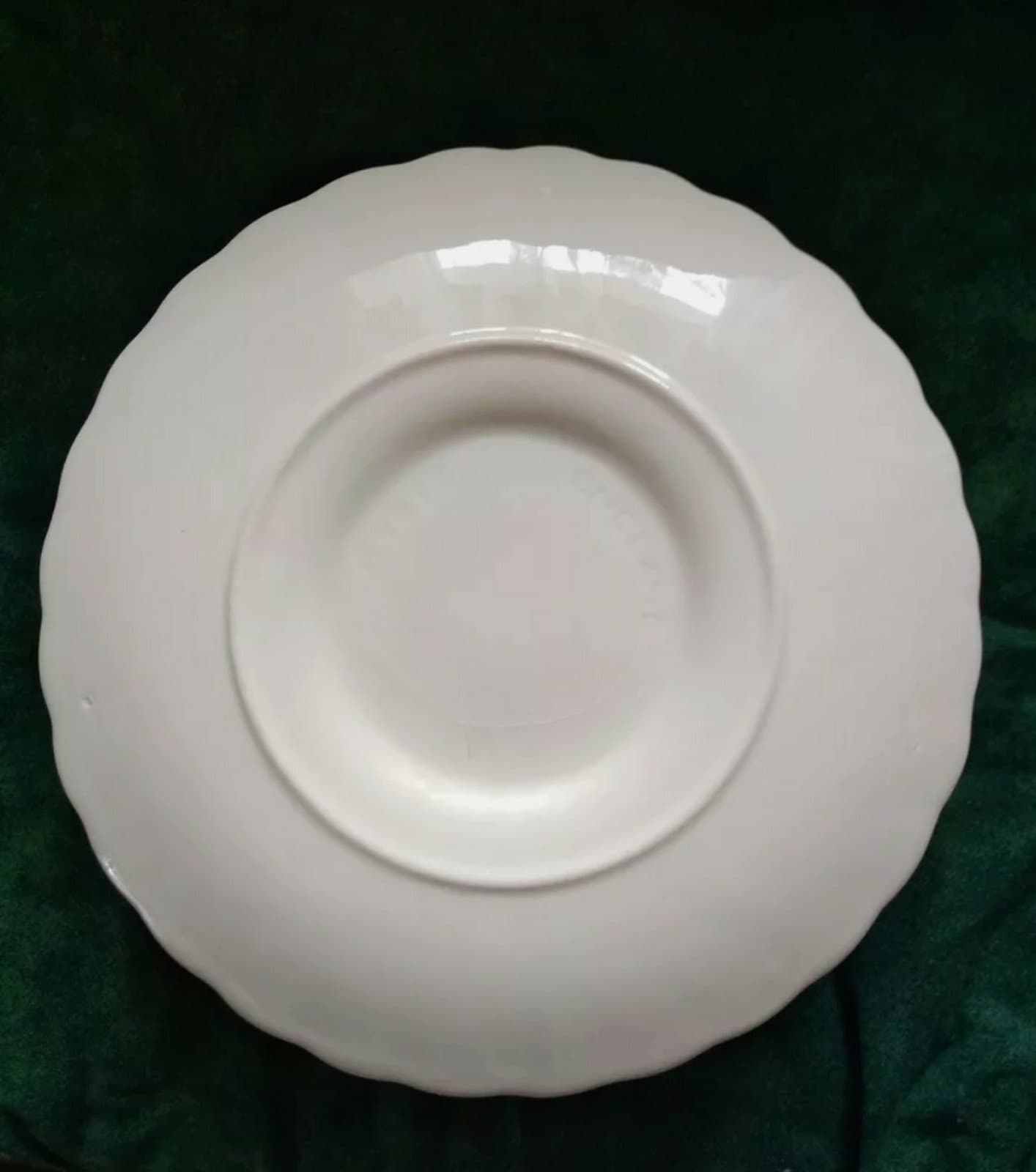 Vintage Myott Staffordshire England Olde Chelsea White Gravy Boat Pre-Owned - Thumbnail 2