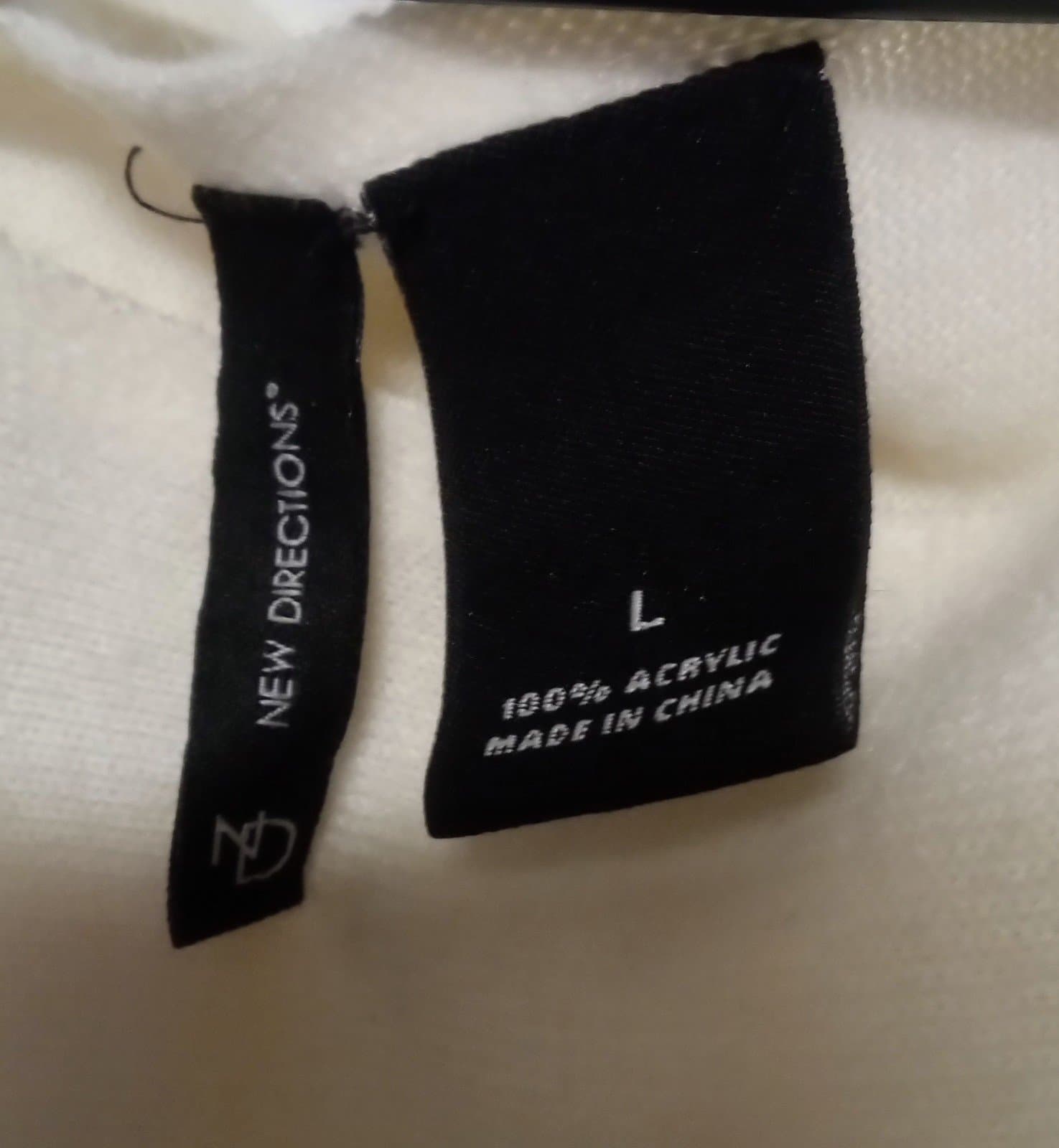 New Directions Women’s L Top White & Black Blue Tassel Fringe - Thumbnail 2