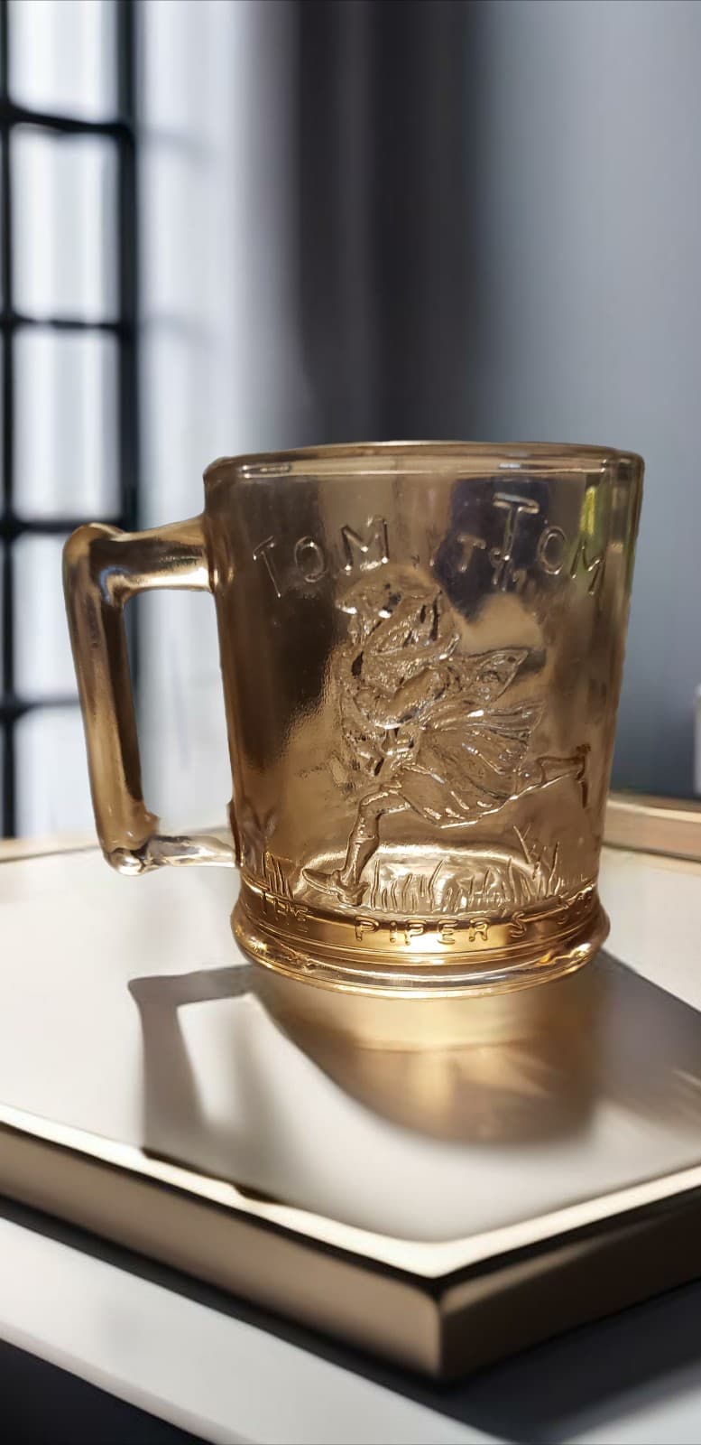 Pink Depression Glass Tom Tom Pipers Son Mug Humpty Dumpty. Height 3.5" - Image 1