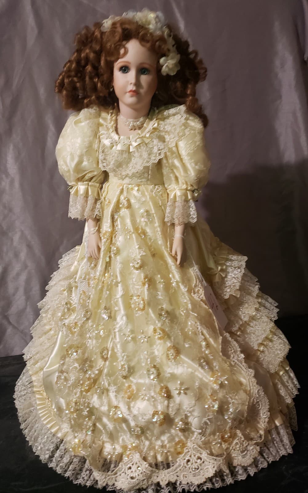 Lady anne "Tiffany" porcelain doll - Image 1