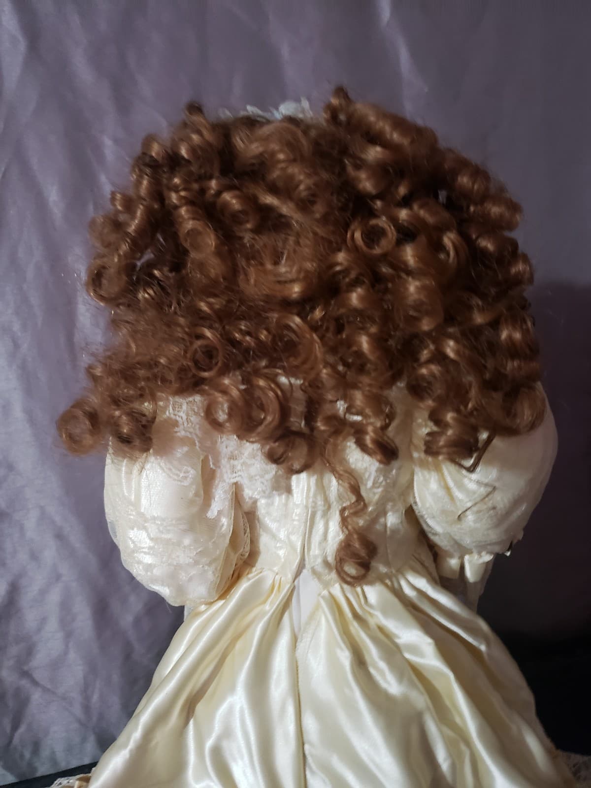 Lady anne "Tiffany" porcelain doll - Thumbnail 5