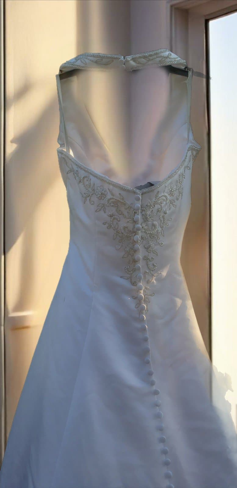 Raylia Wedding Dress. White Silver Color - Thumbnail 5