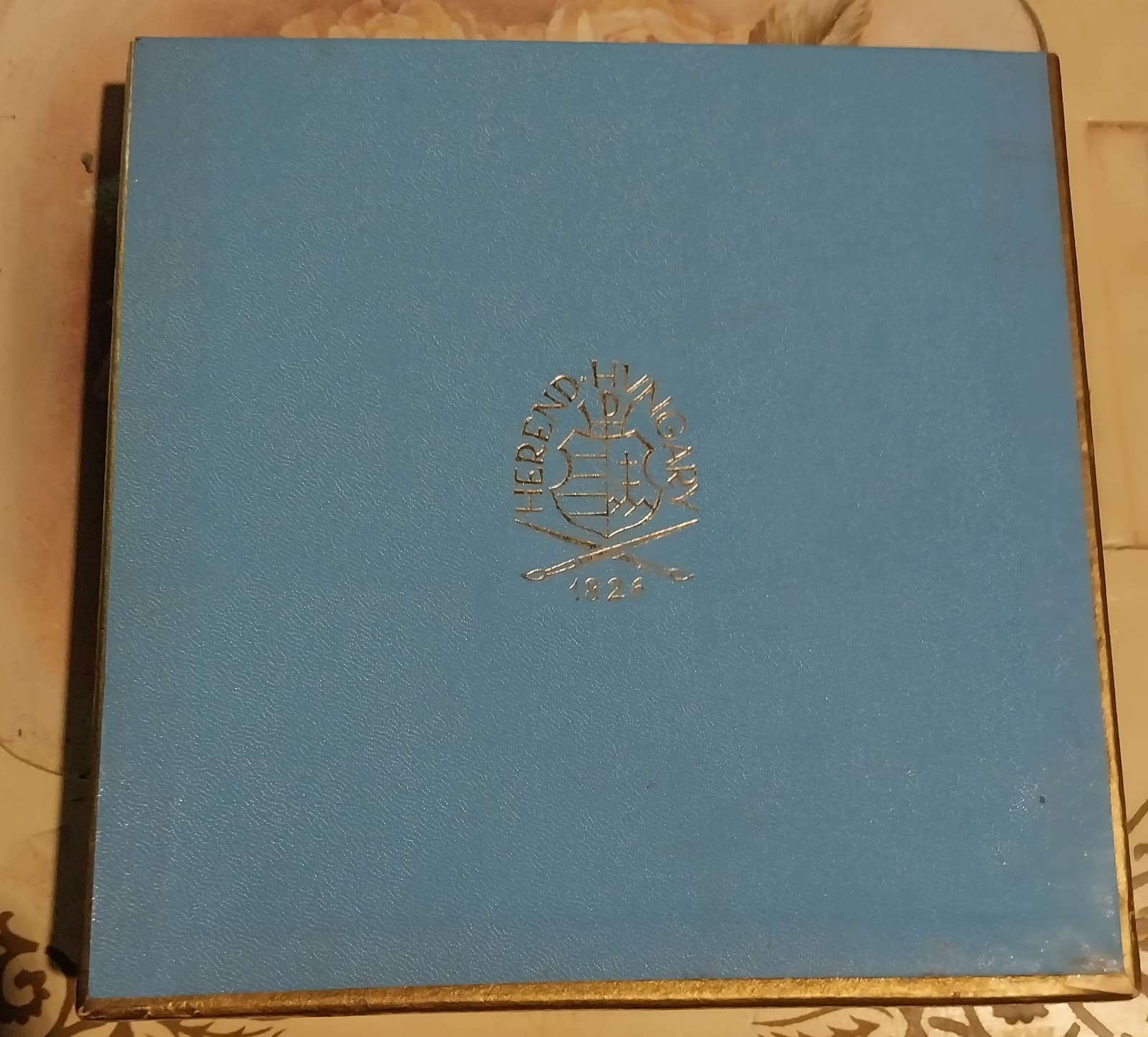 Vintage Herend Porcelain Lithopane Wall Plate Roses. 6" Diameter - Thumbnail 2