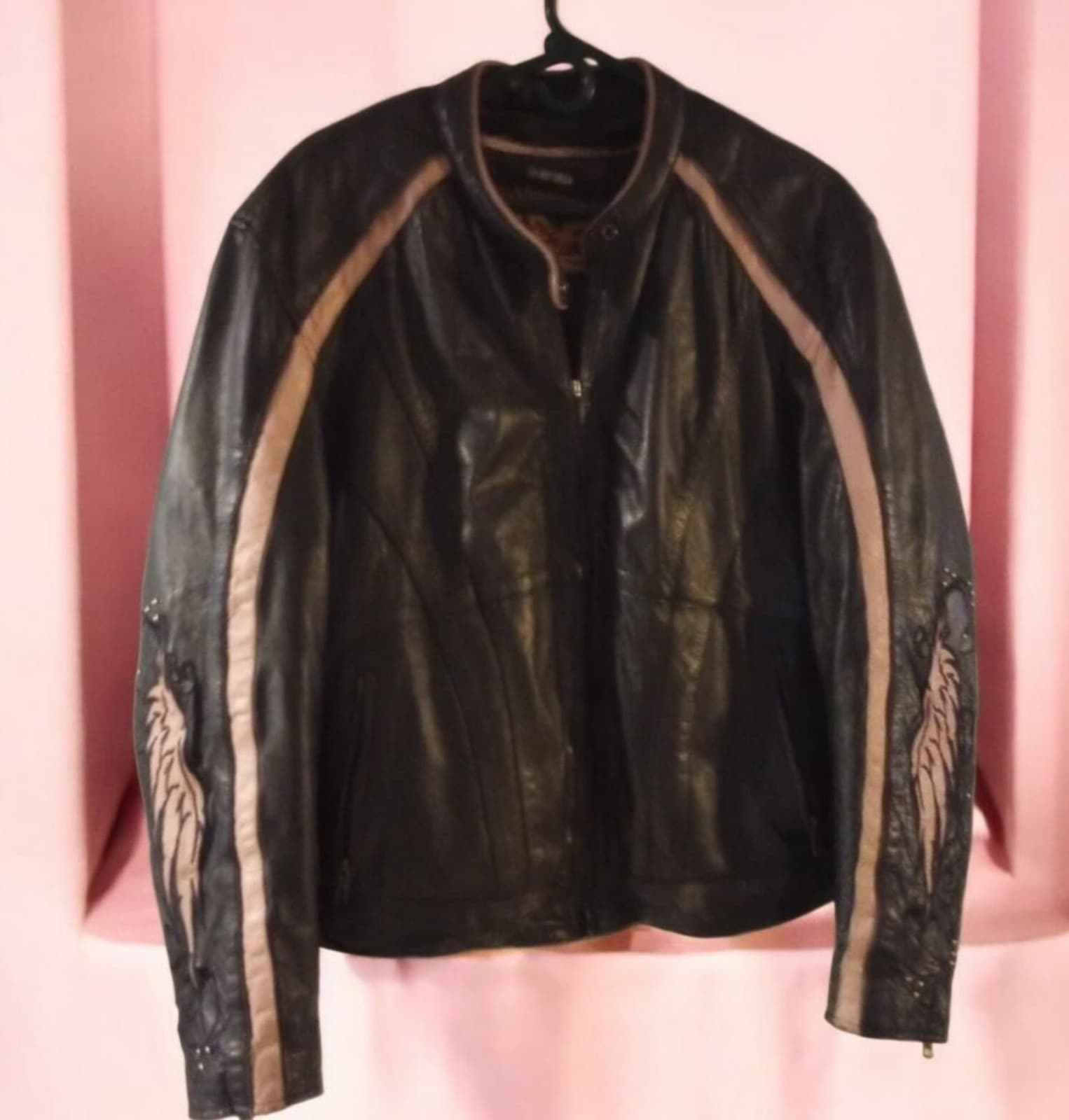 Milwaukee Women Leather Jacket.Built-in Dual Side Concealed Weapon & Ammo Pocket - Thumbnail 4