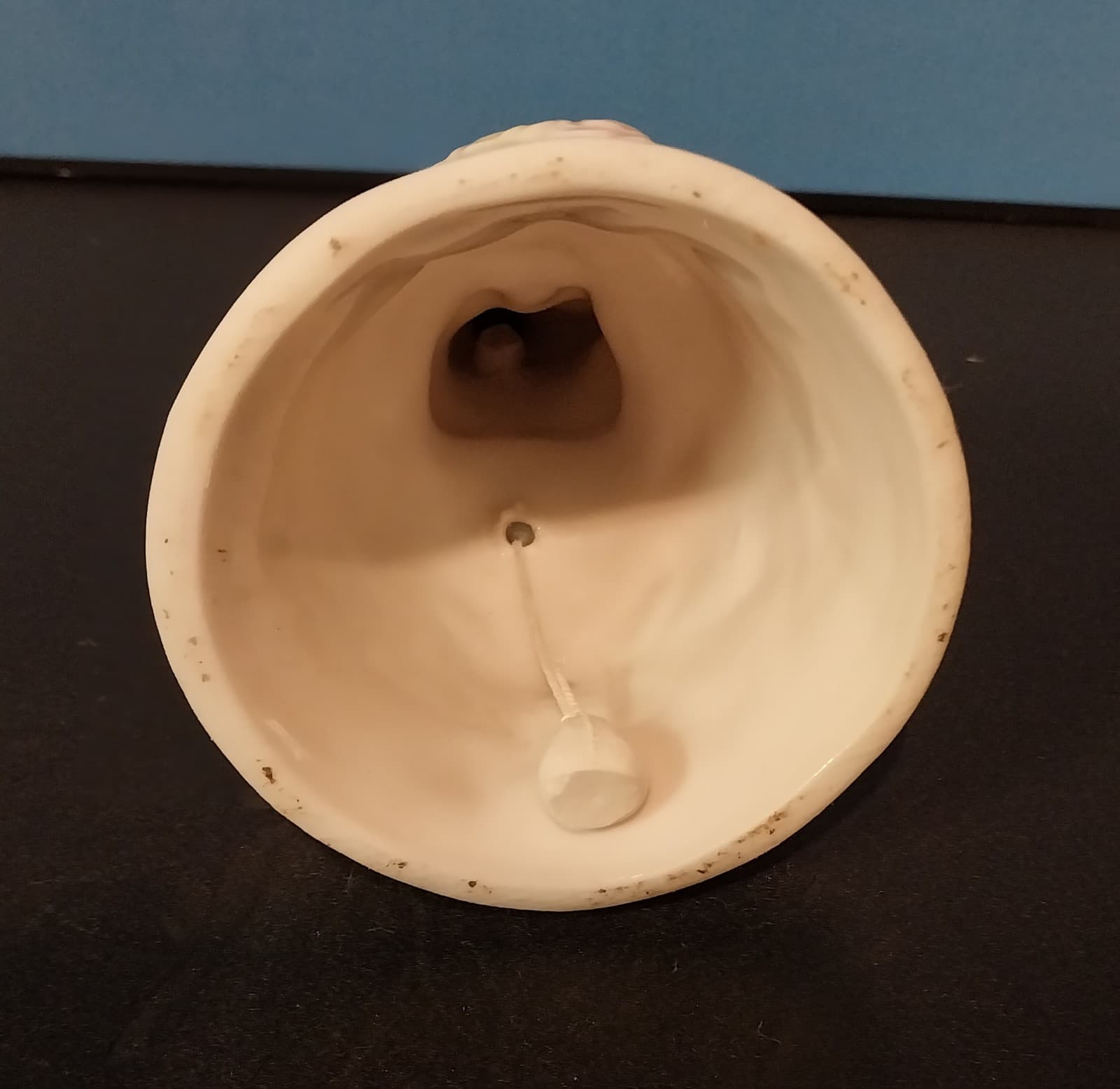 Angel Baby Cherub Bell Vintage 5" White Cream Blue Ceramic - Thumbnail 3