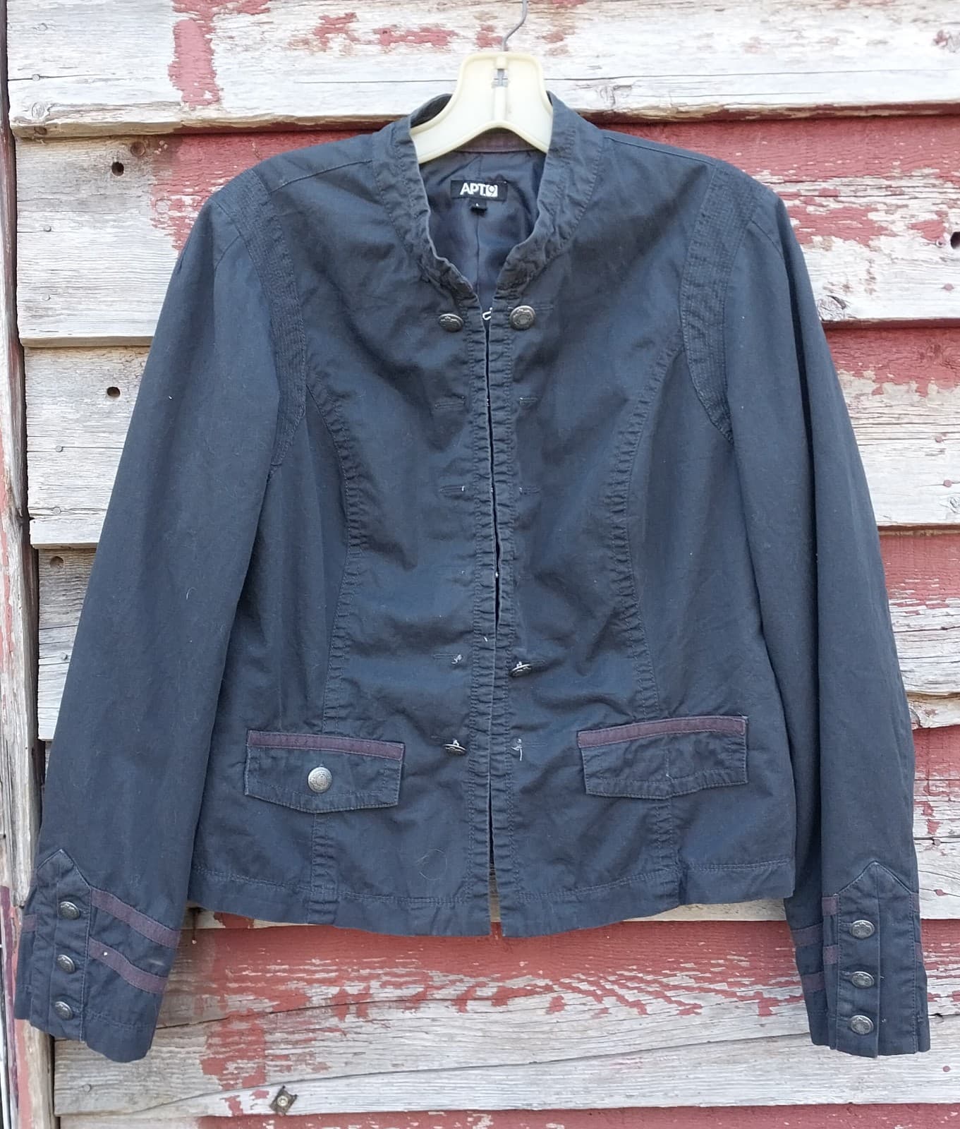 Apt. 9 Blazer/Jacket. Size Large - Image 1