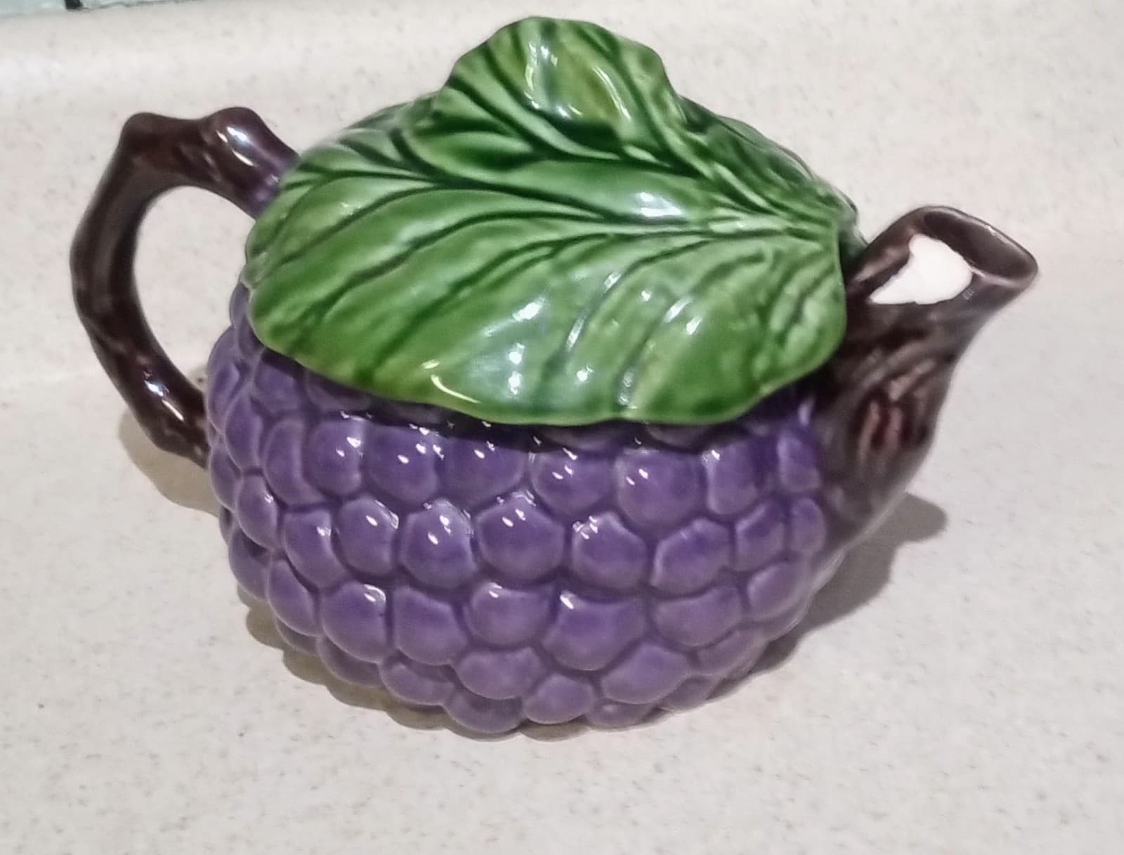 Bunch-of-Grapes Teapot - Jay Willfred - Division of Andrea by Sadek - Portugal - Thumbnail 2