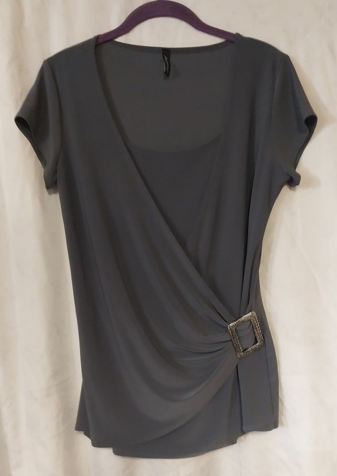 Jason Maxwell Women’s Grey Short Sleeve Blouse With Accent Buckle Size Medium - Image 1