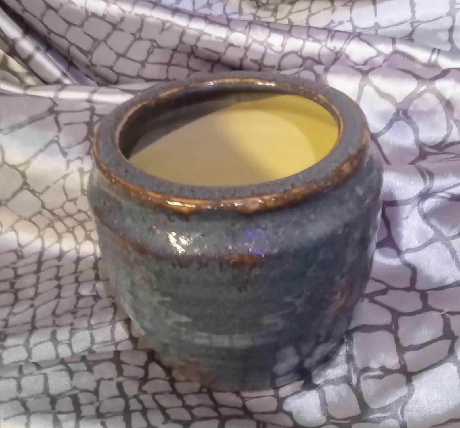 Blue and Brown Flower Pot. Diameter is 6" and 5.5" Tall - Image 1