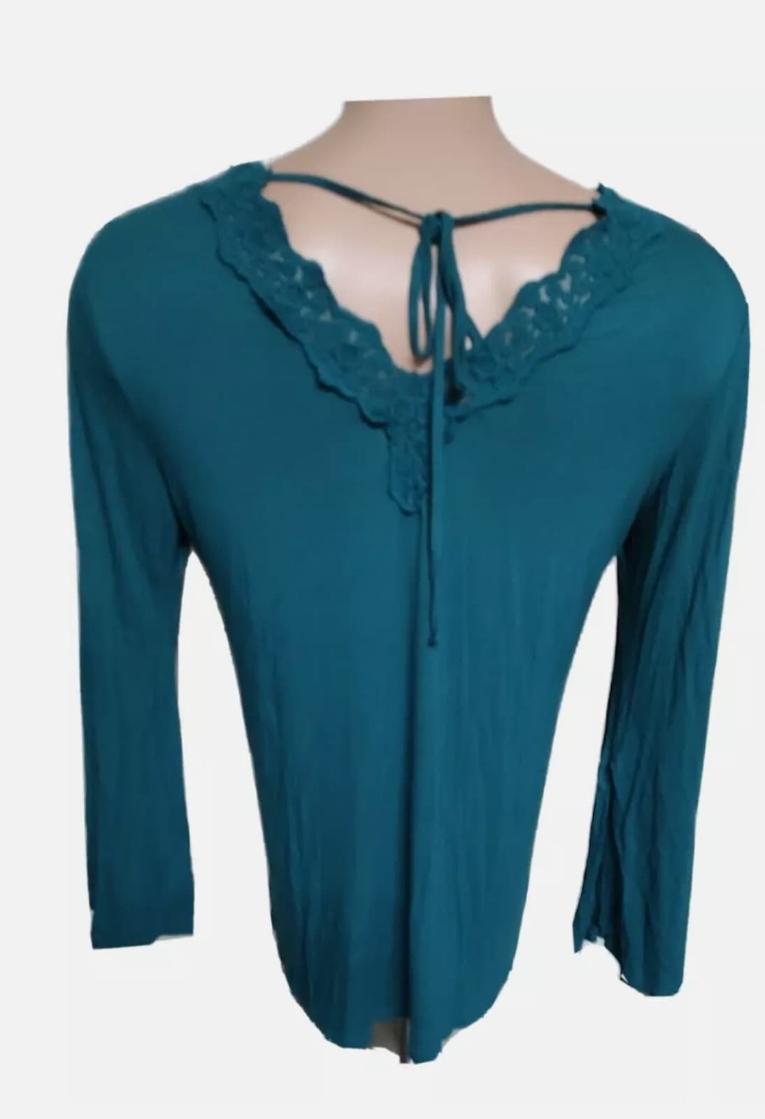 Vintage Faded Glory Women's Teal Green Back Tie Lace Neck Blouse - Thumbnail 3